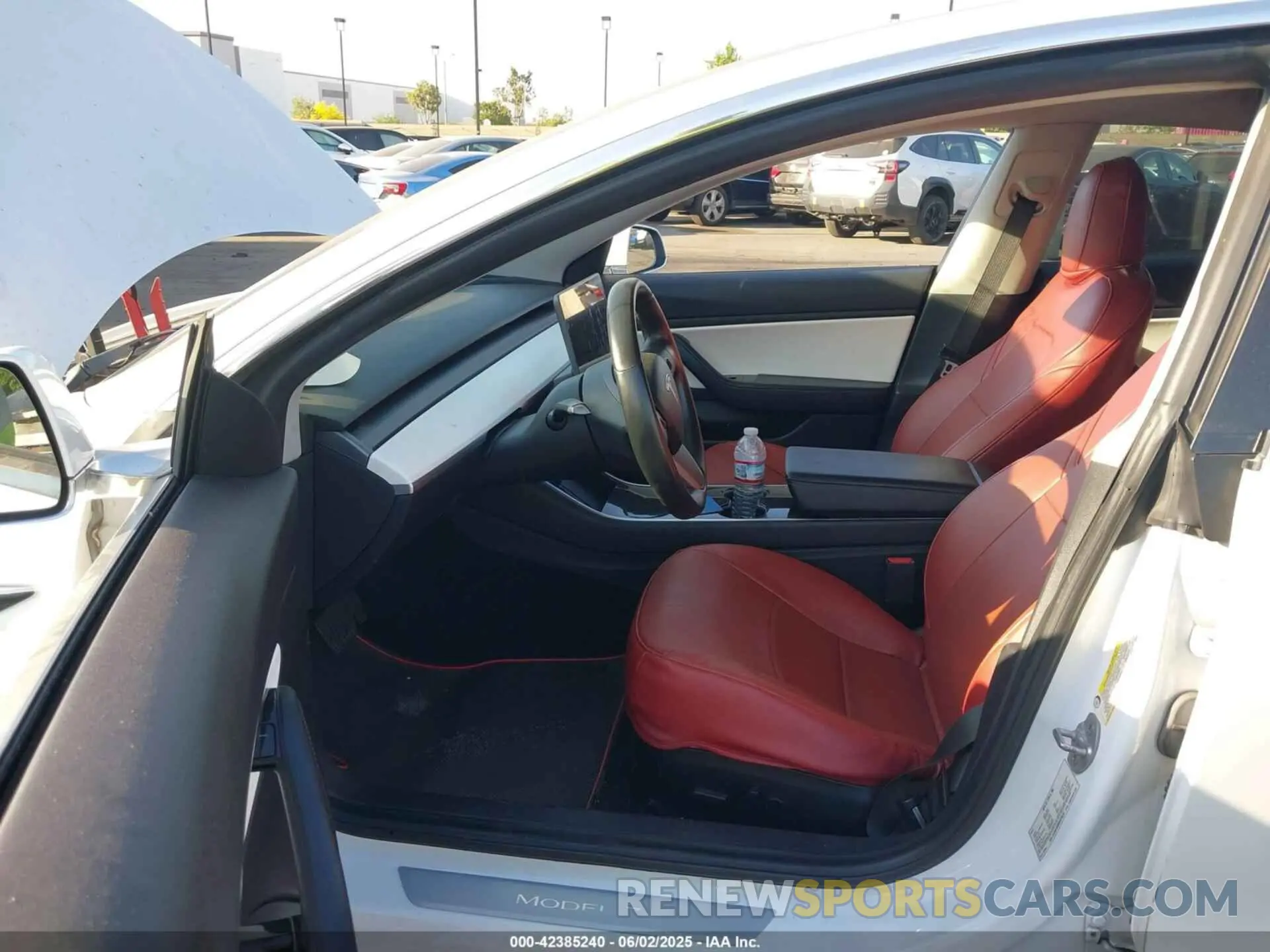 5 Photograph of a damaged car 5YJ3E1EB5KF213576 TESLA MODEL 3 2019