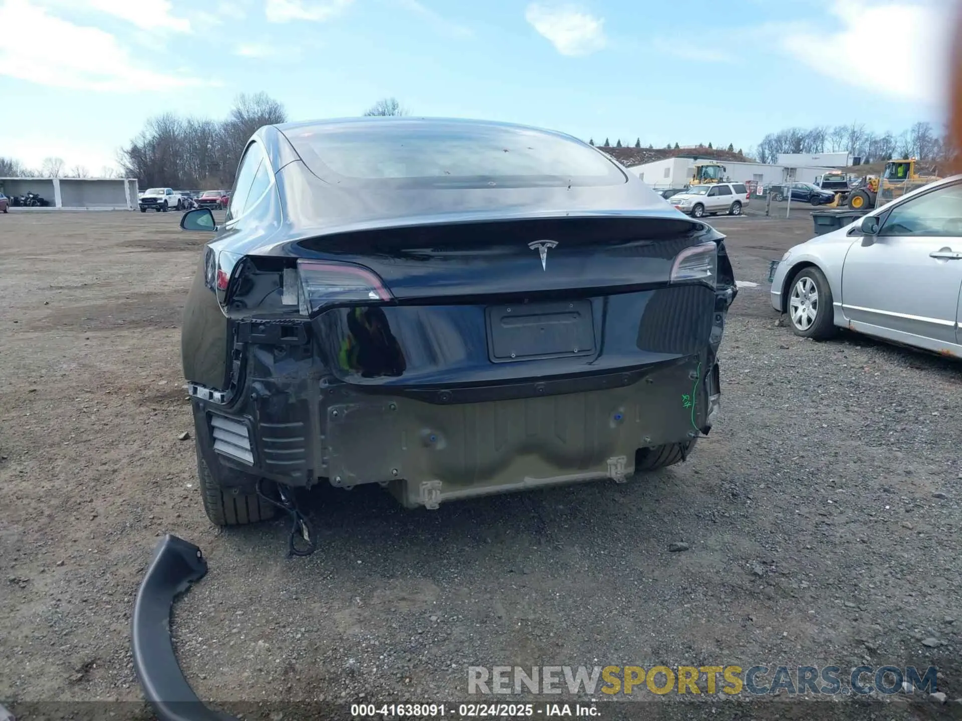 6 Photograph of a damaged car 5YJ3E1EB5KF384330 TESLA MODEL 3 2019