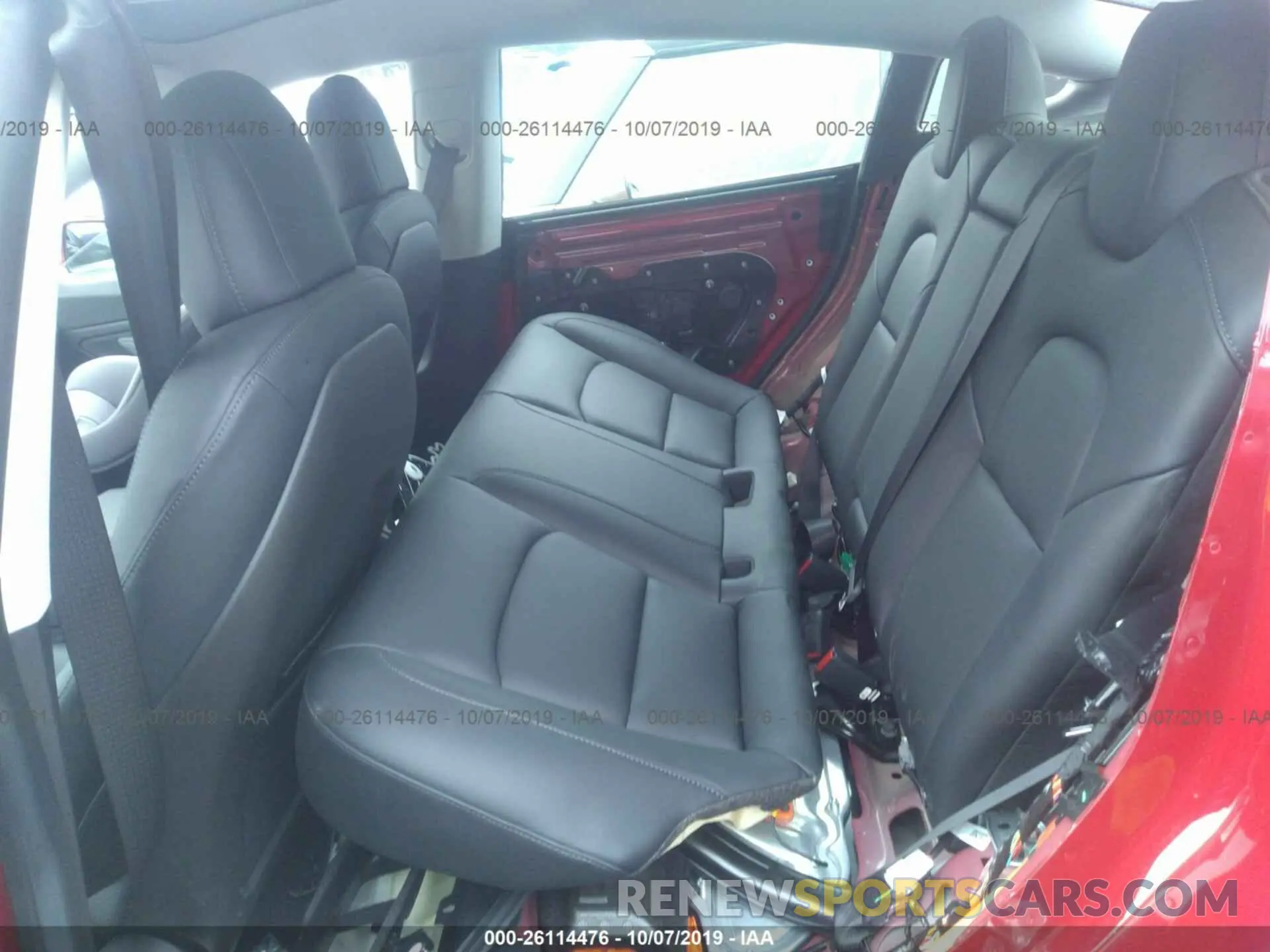 8 Photograph of a damaged car 5YJ3E1EB5KF389382 TESLA MODEL 3 2019