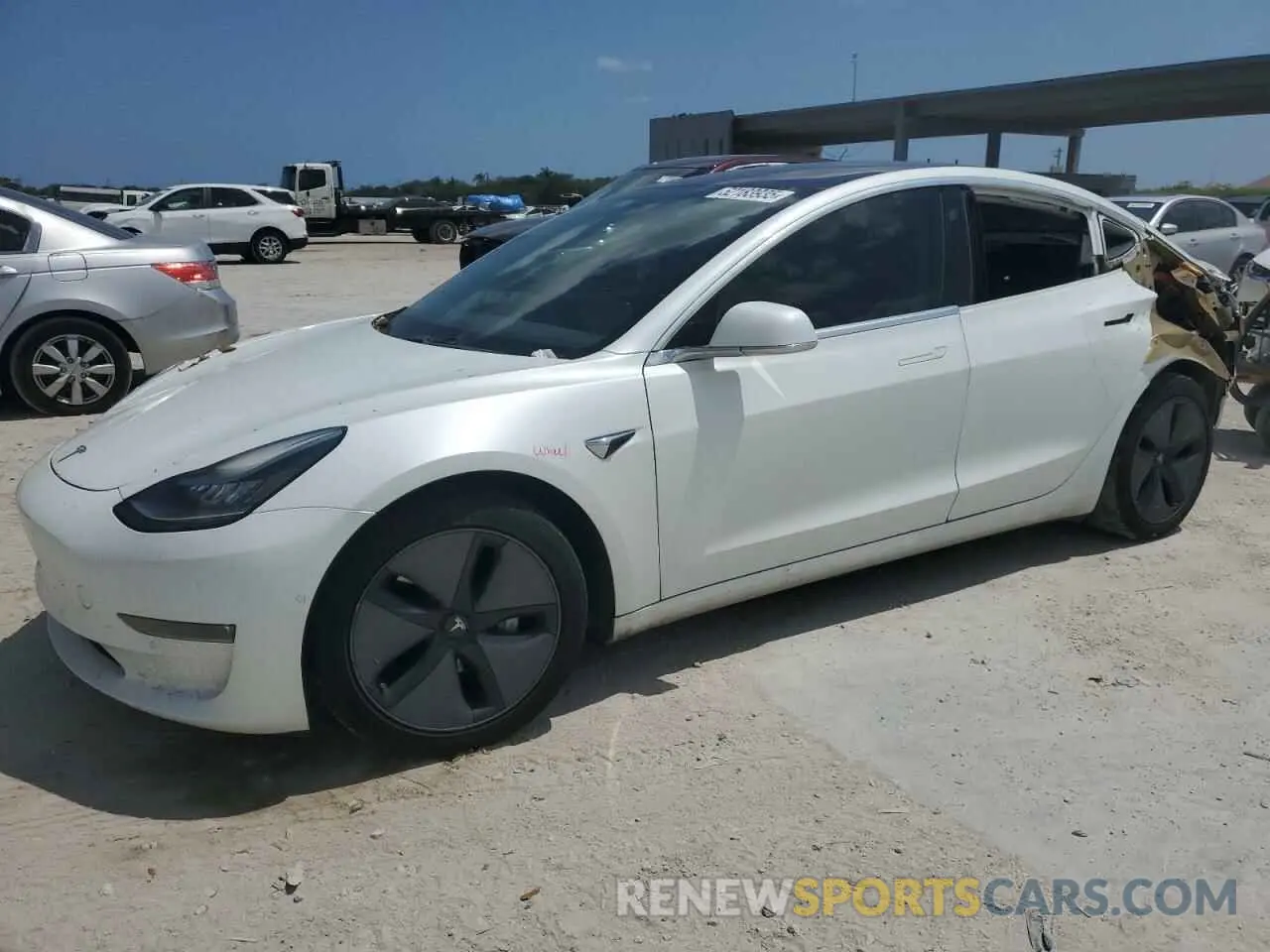 1 Фотография поврежденного автомобиля 5YJ3E1EB5KF418329 TESLA MODEL 3 2019