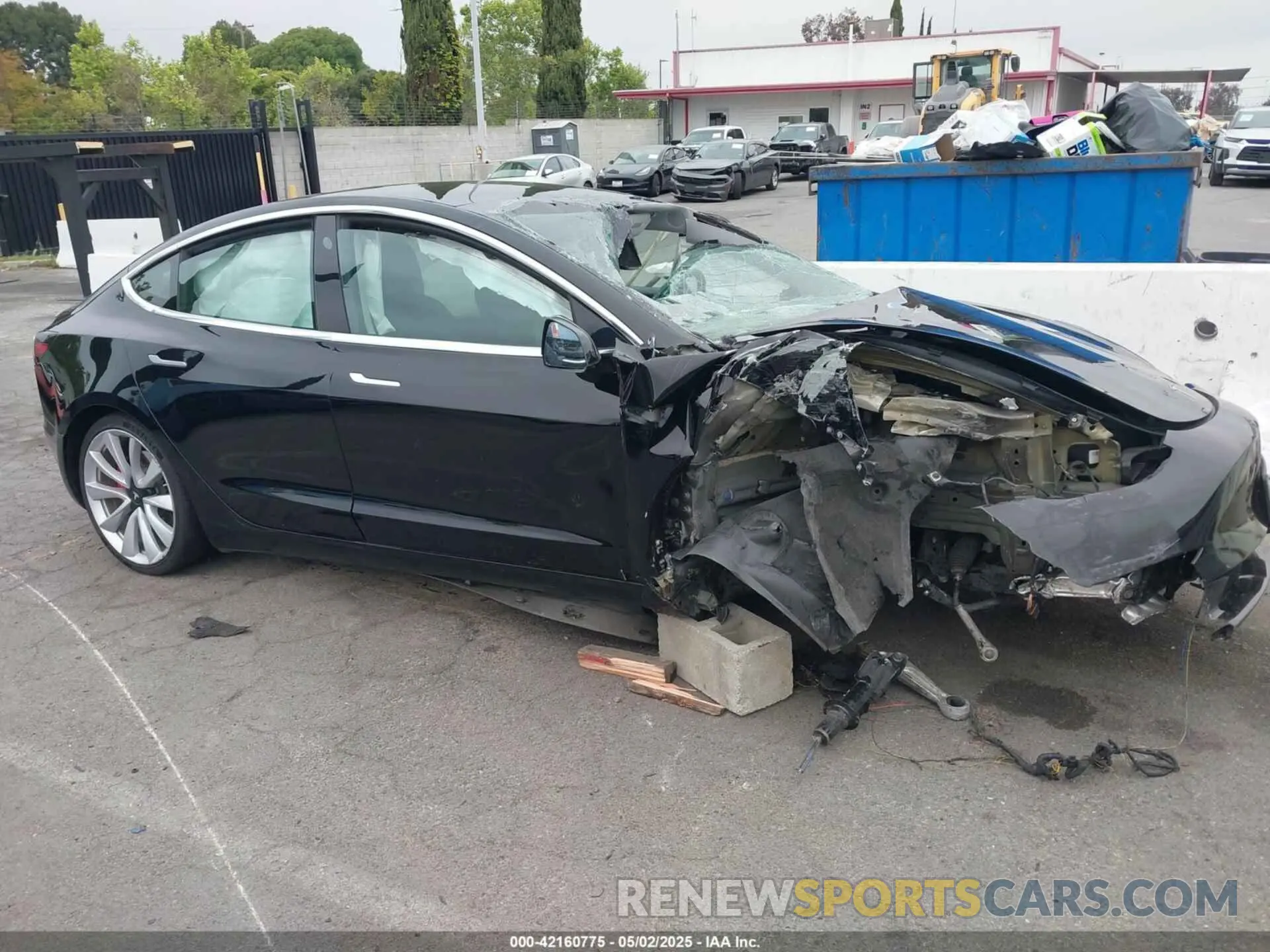 13 Фотография поврежденного автомобиля 5YJ3E1EB5KF434613 TESLA MODEL 3 2019