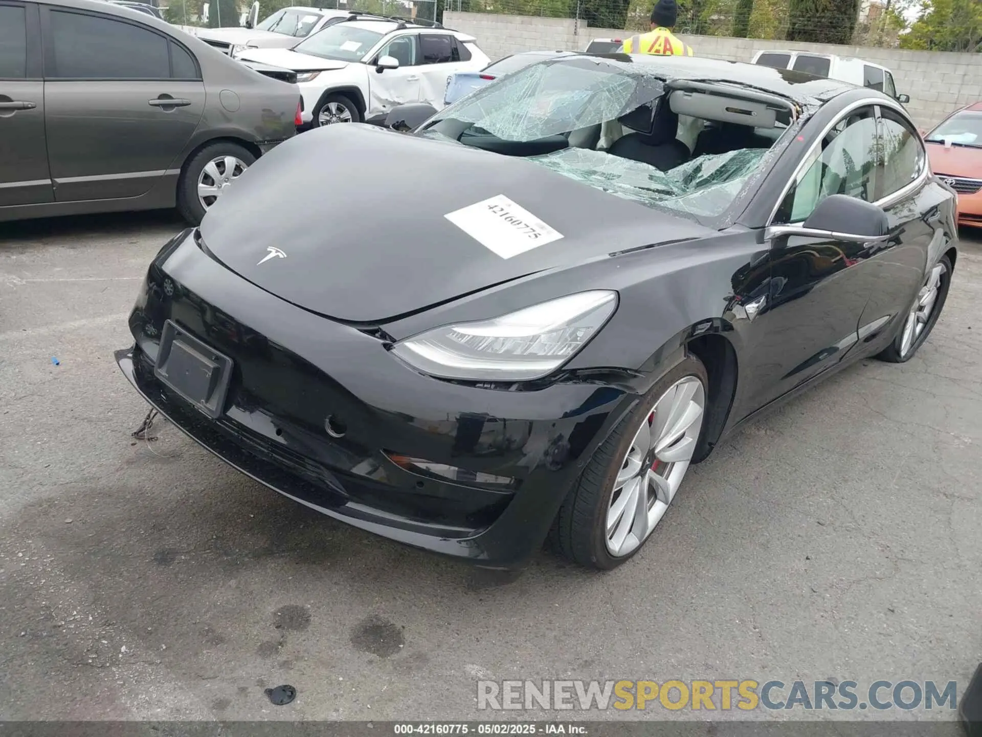 2 Фотография поврежденного автомобиля 5YJ3E1EB5KF434613 TESLA MODEL 3 2019