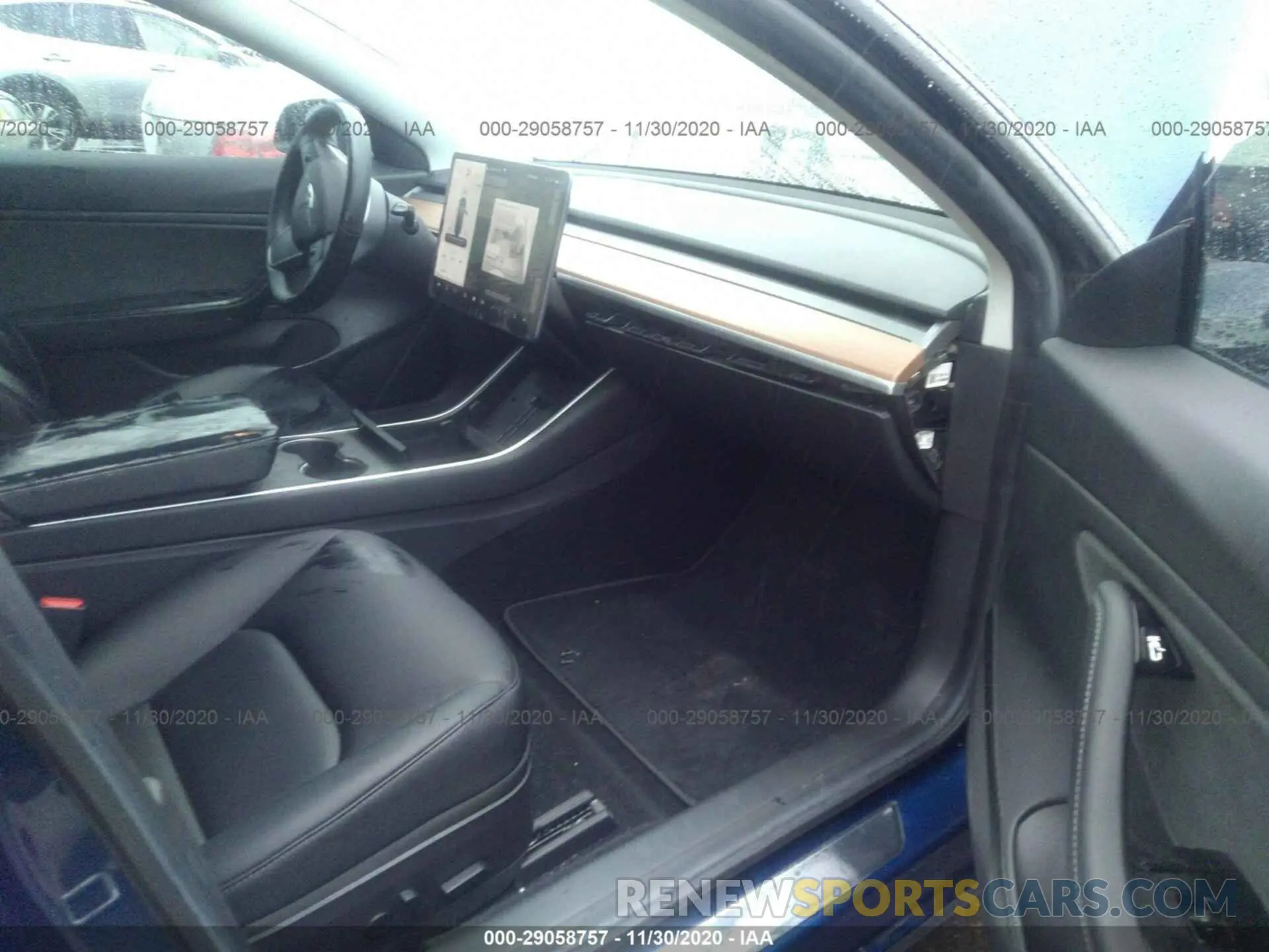 5 Photograph of a damaged car 5YJ3E1EB5KF452836 TESLA MODEL 3 2019