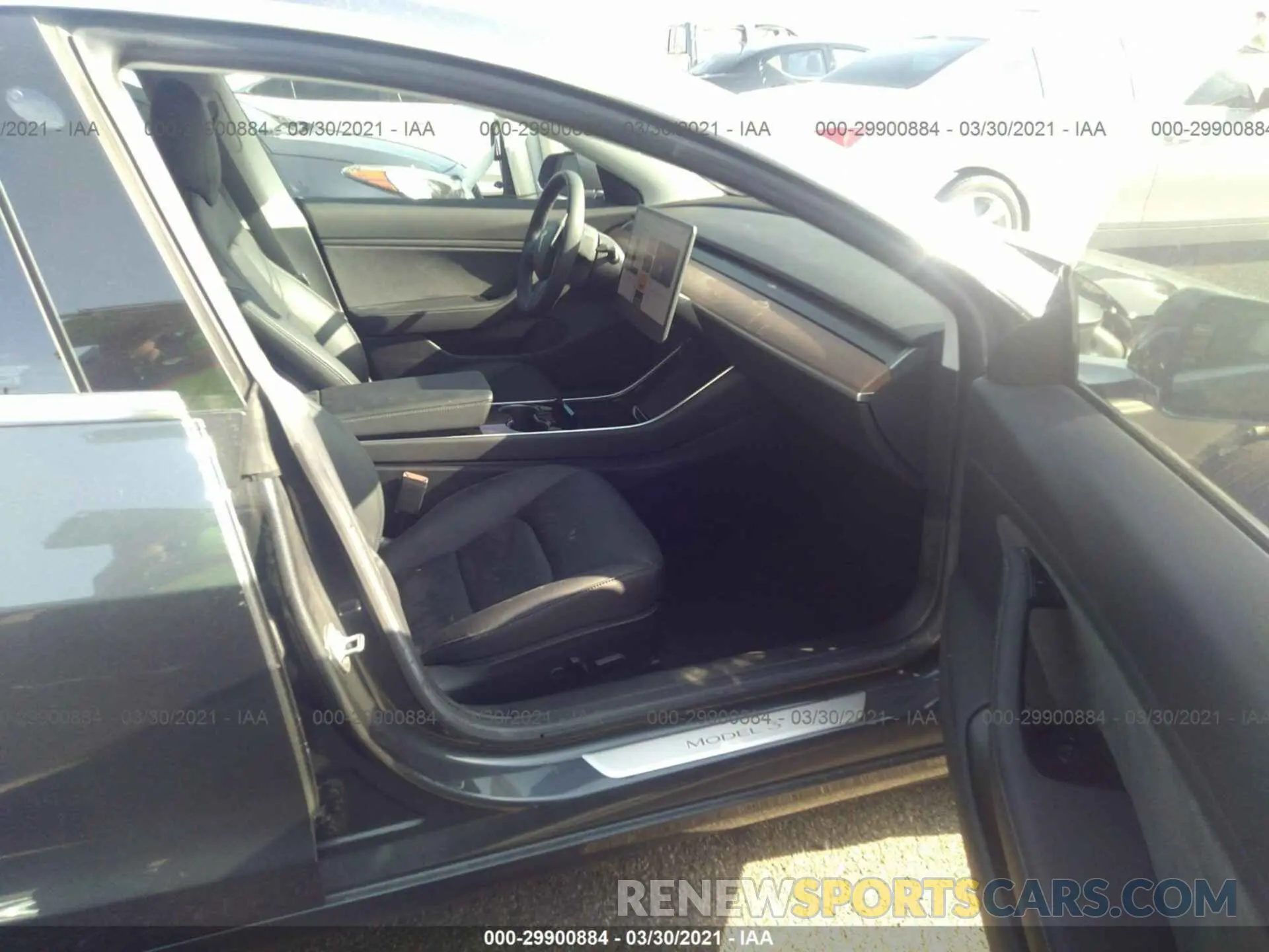 5 Photograph of a damaged car 5YJ3E1EB5KF492947 TESLA MODEL 3 2019