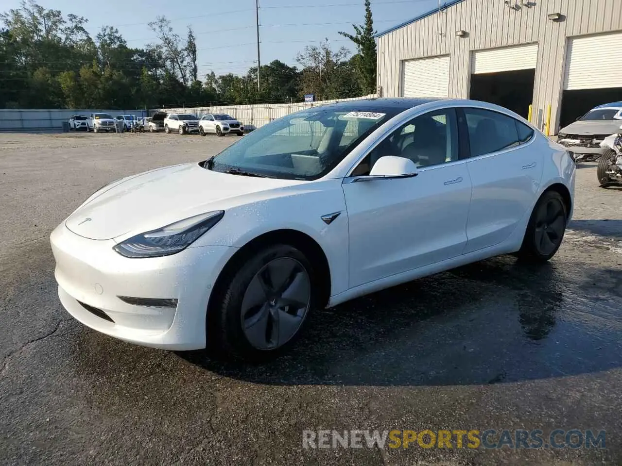 1 Photograph of a damaged car 5YJ3E1EB5KF511769 TESLA MODEL 3 2019