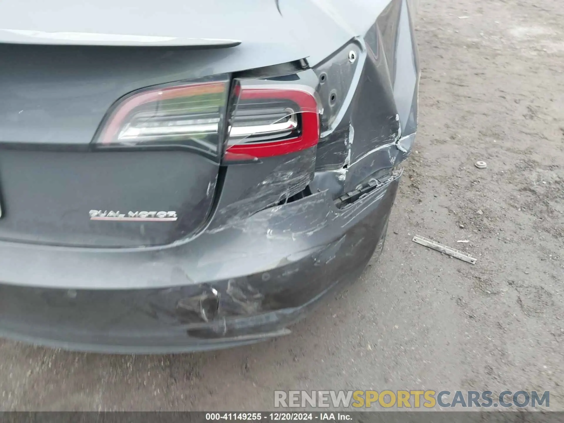 6 Фотография поврежденного автомобиля 5YJ3E1EB5KF533660 TESLA MODEL 3 2019