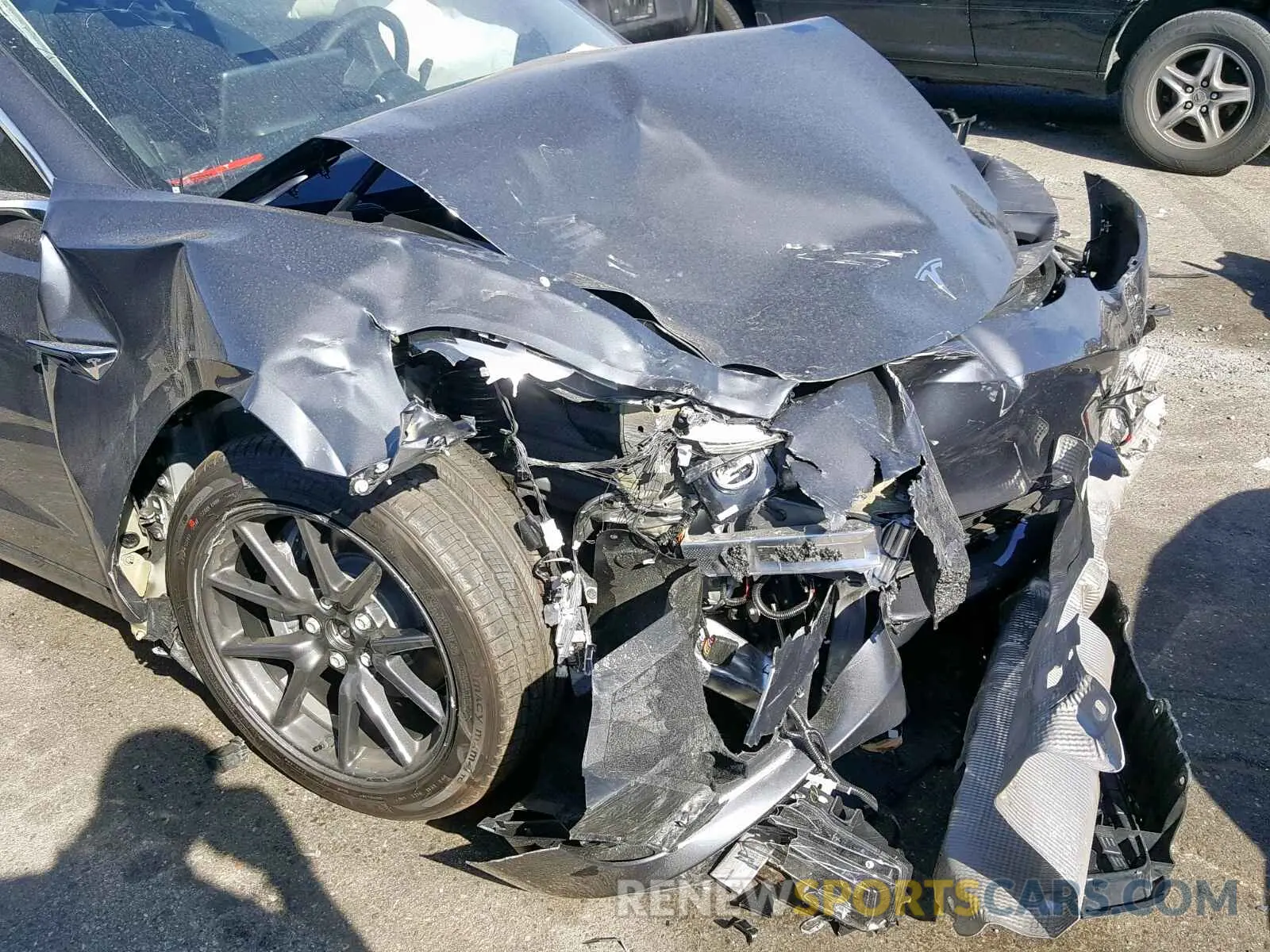 9 Photograph of a damaged car 5YJ3E1EB6KF205583 TESLA MODEL 3 2019