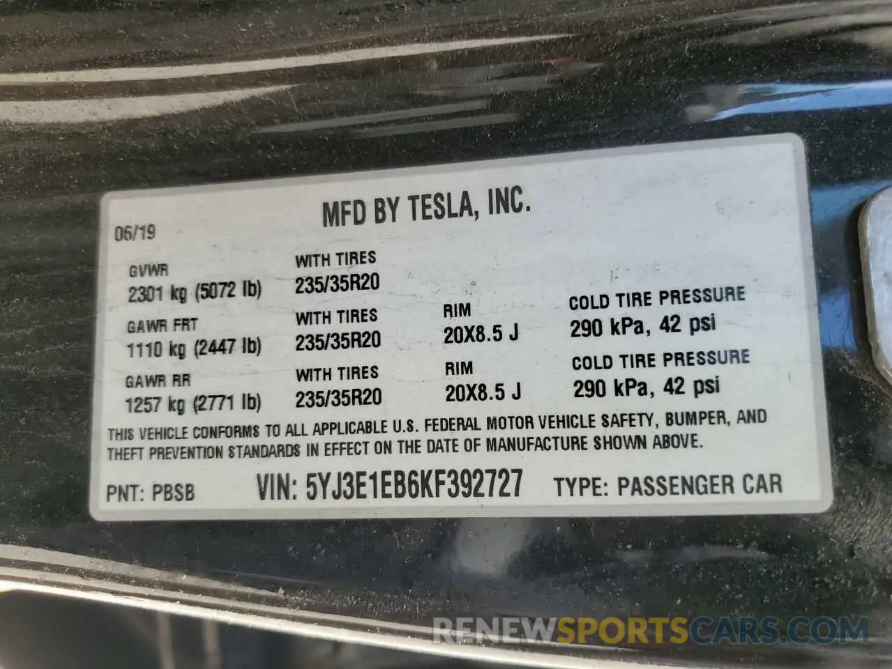 12 Photograph of a damaged car 5YJ3E1EB6KF392727 TESLA MODEL 3 2019