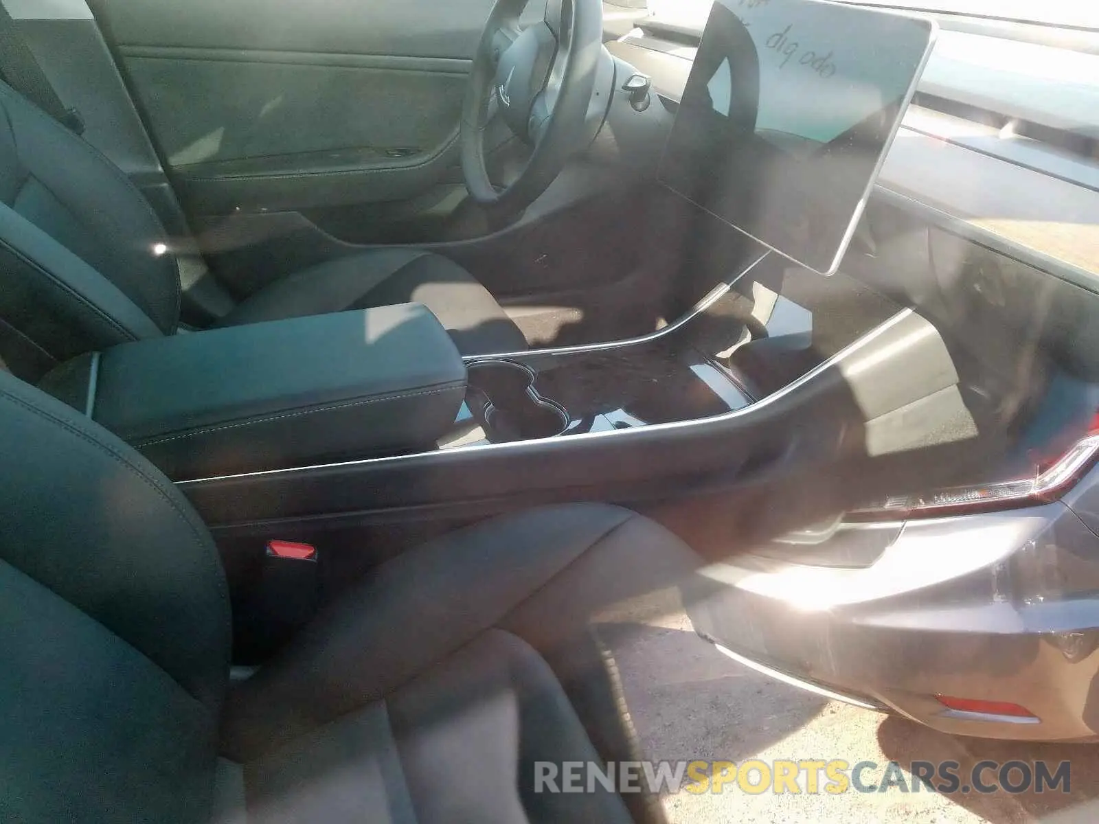 5 Photograph of a damaged car 5YJ3E1EB6KF413298 TESLA MODEL 3 2019