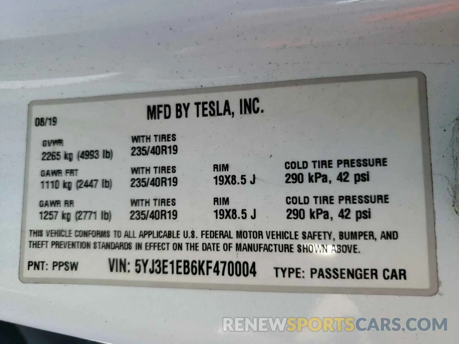 10 Photograph of a damaged car 5YJ3E1EB6KF470004 TESLA MODEL 3 2019