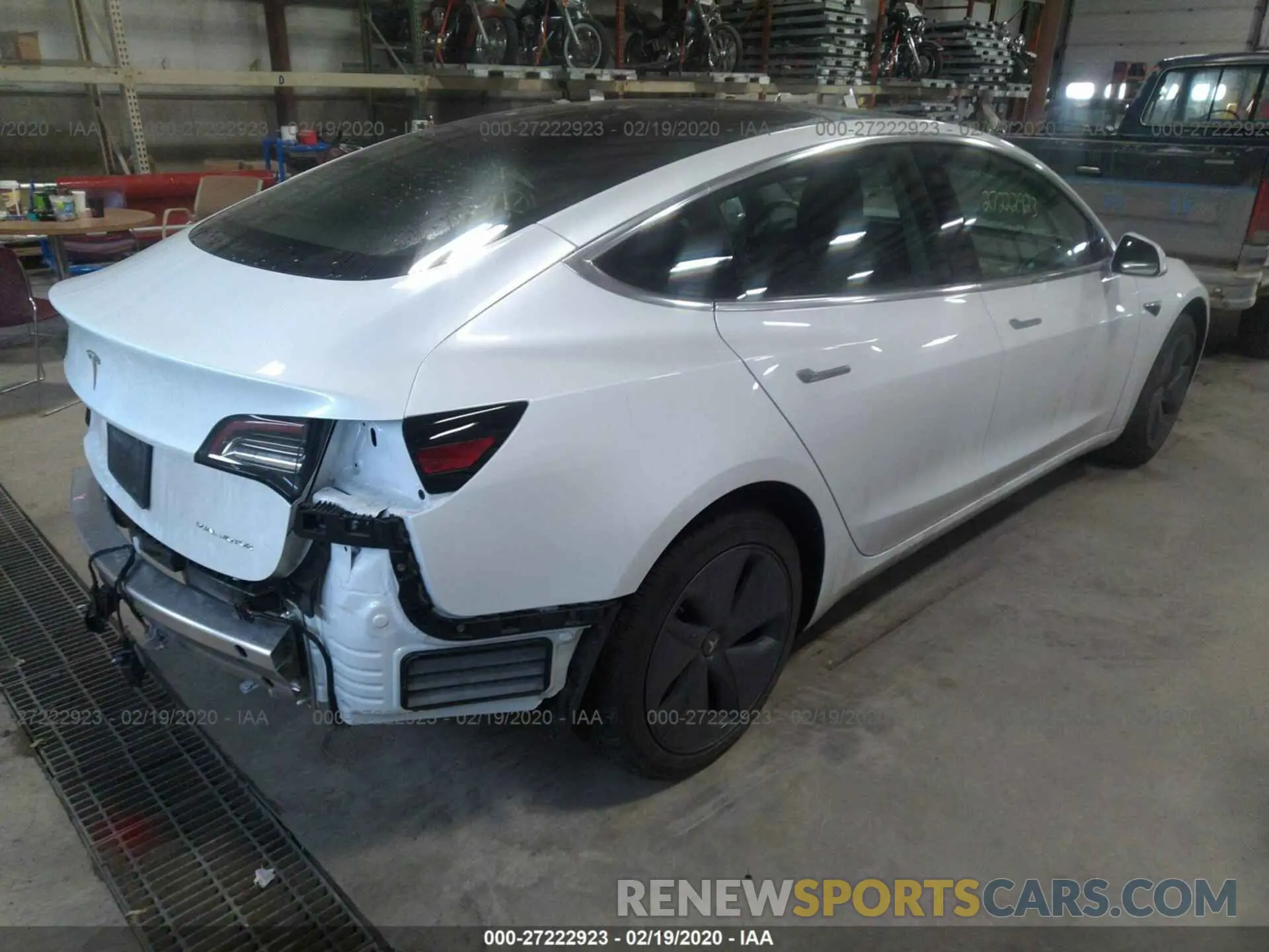 4 Photograph of a damaged car 5YJ3E1EB6KF493394 TESLA MODEL 3 2019