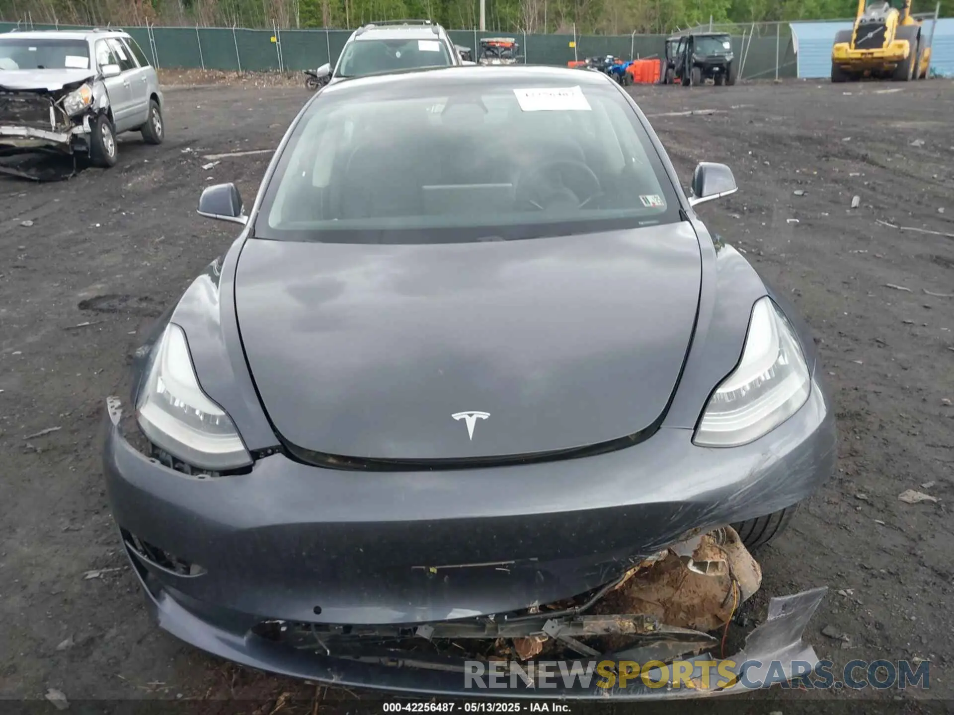 11 Photograph of a damaged car 5YJ3E1EB6KF510193 TESLA MODEL 3 2019