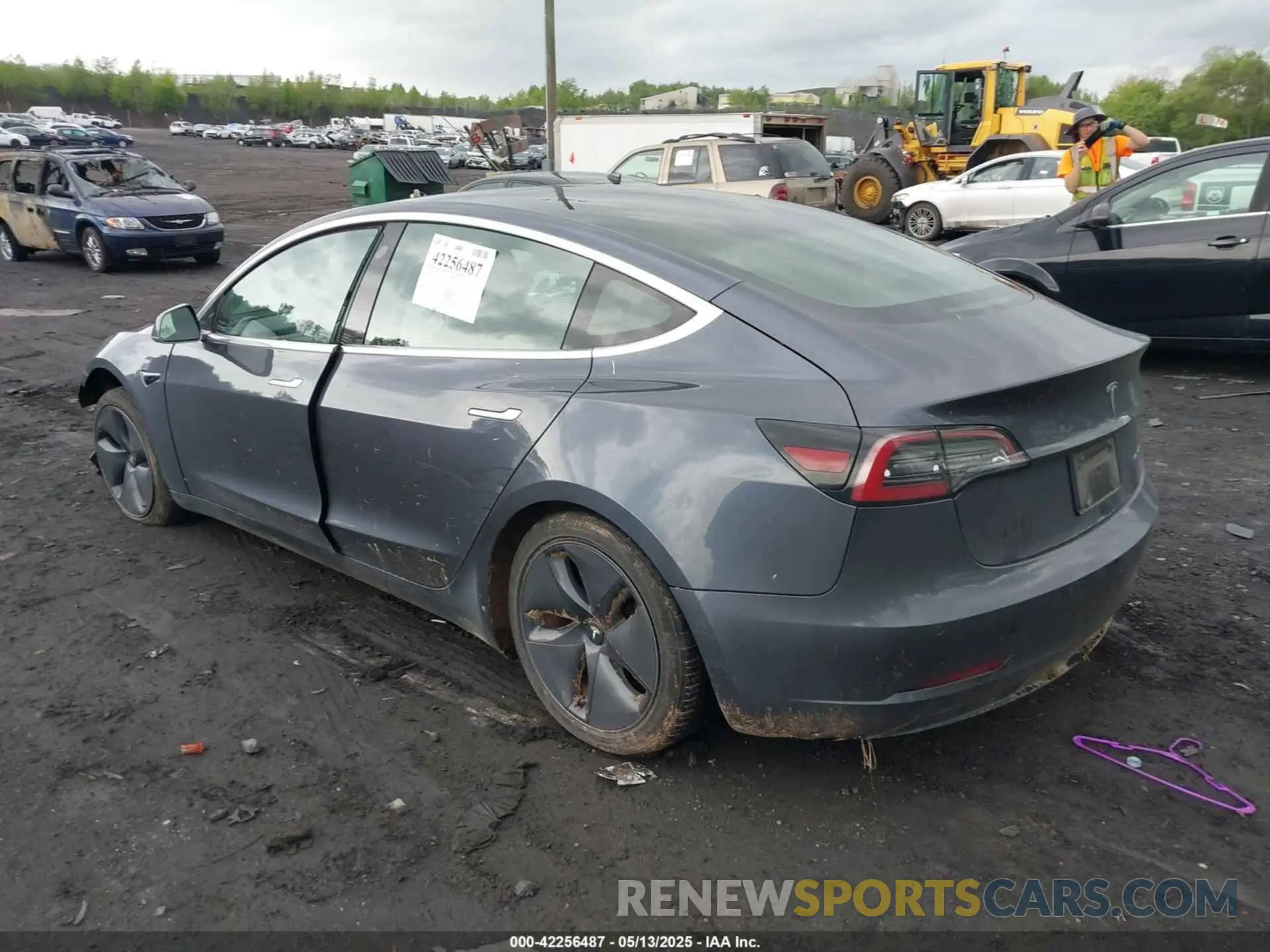 3 Photograph of a damaged car 5YJ3E1EB6KF510193 TESLA MODEL 3 2019