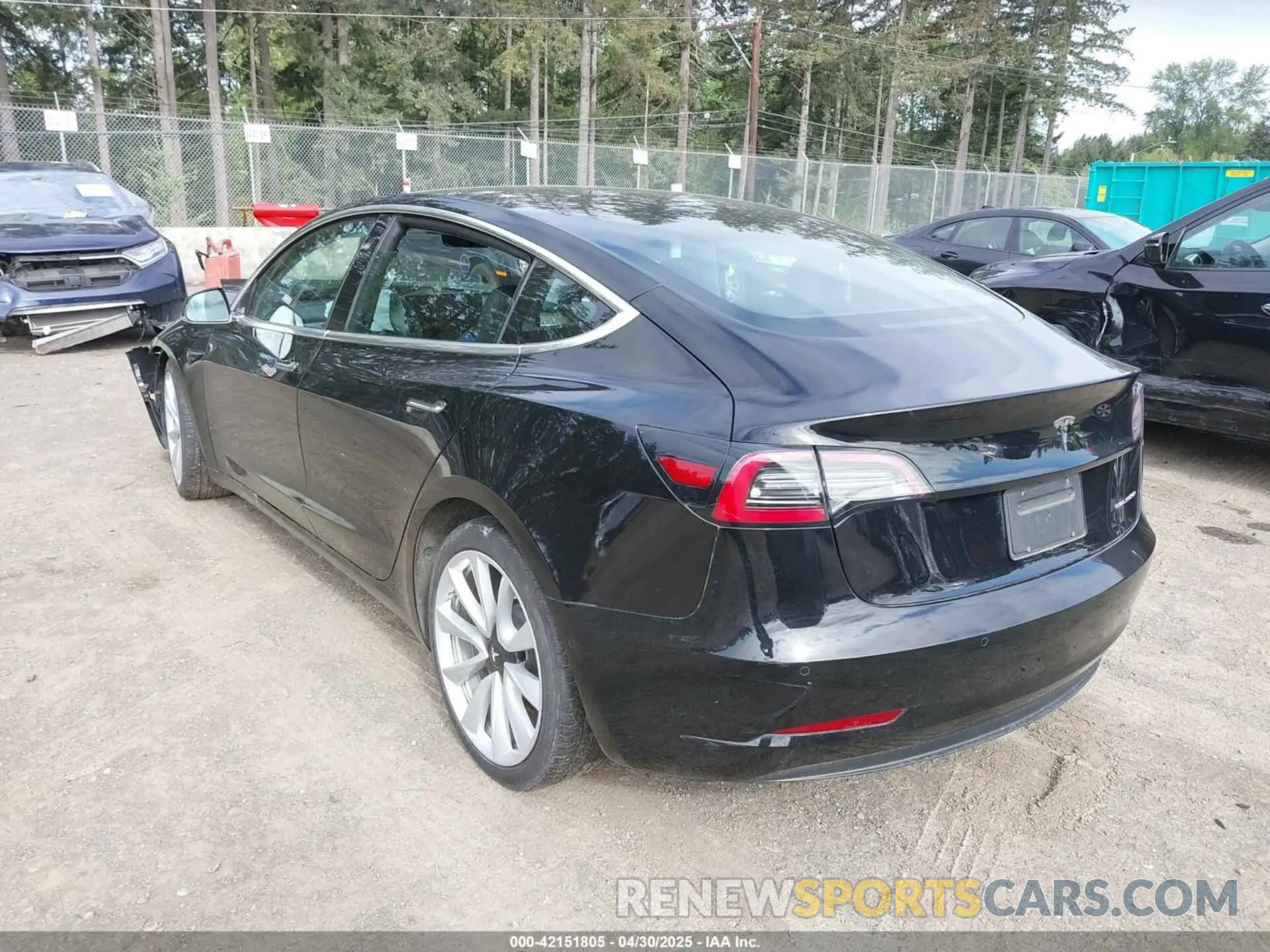 3 Фотография поврежденного автомобиля 5YJ3E1EB7KF191872 TESLA MODEL 3 2019