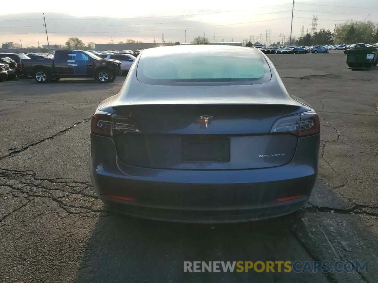 6 Фотография поврежденного автомобиля 5YJ3E1EB7KF192259 TESLA MODEL 3 2019