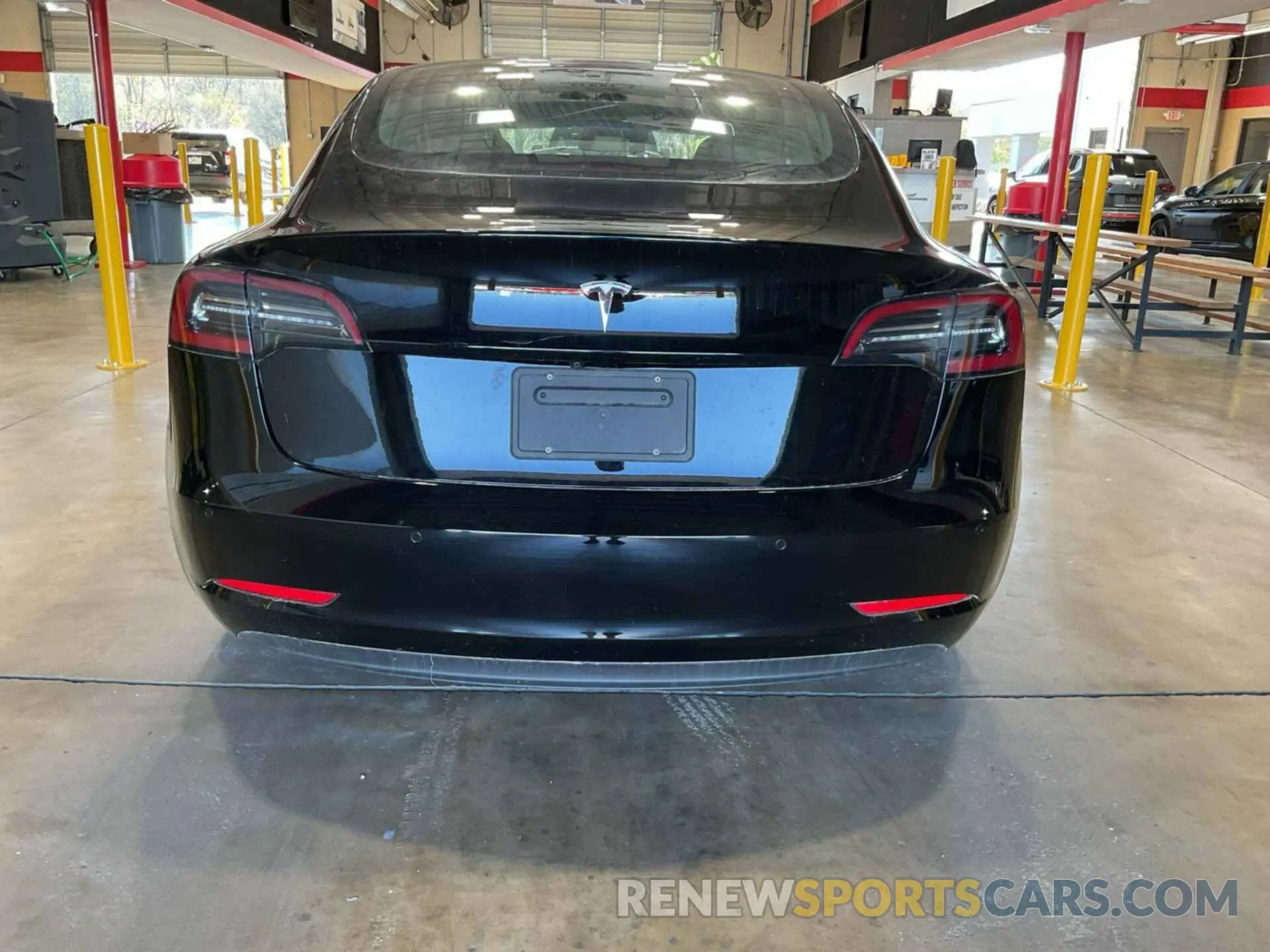 1 Photograph of a damaged car 5YJ3E1EB7KF199048 TESLA MODEL 3 2019