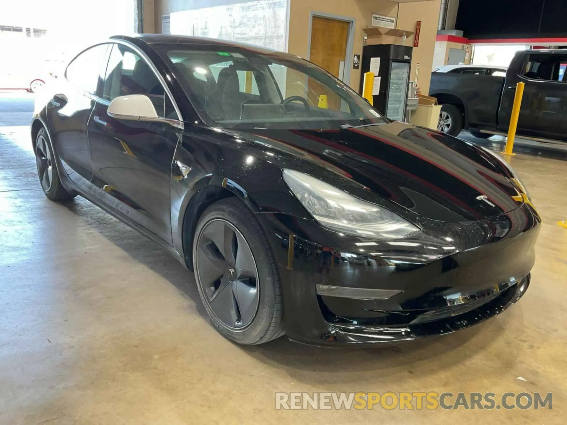 22 Photograph of a damaged car 5YJ3E1EB7KF199048 TESLA MODEL 3 2019