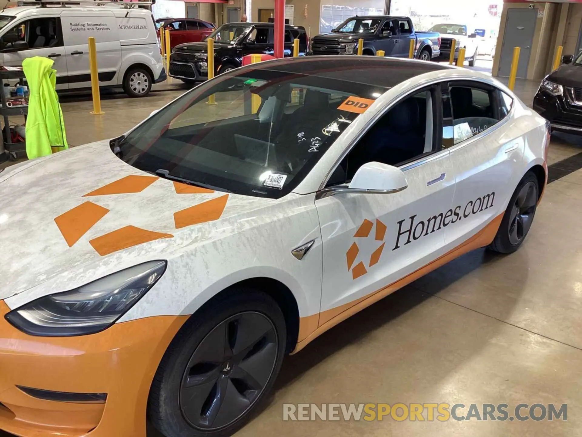 26 Photograph of a damaged car 5YJ3E1EB7KF199048 TESLA MODEL 3 2019