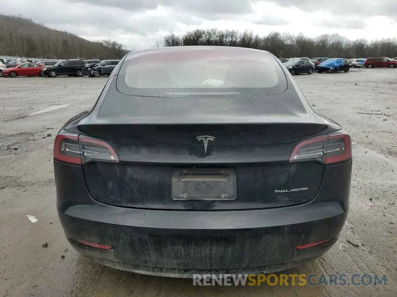 6 Photograph of a damaged car 5YJ3E1EB7KF199051 TESLA MODEL 3 2019