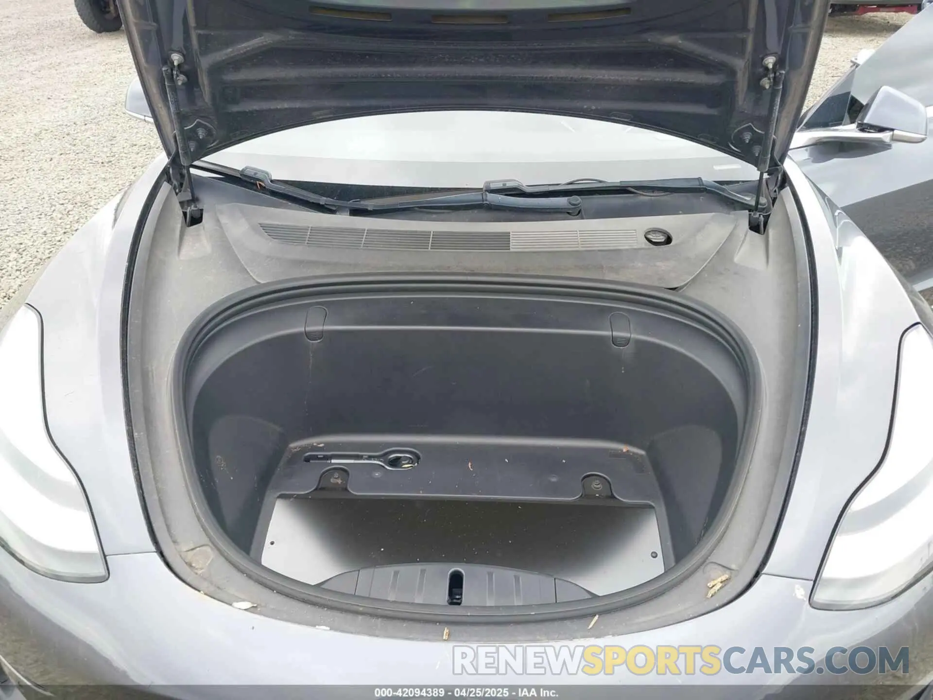 10 Фотография поврежденного автомобиля 5YJ3E1EB7KF205883 TESLA MODEL 3 2019