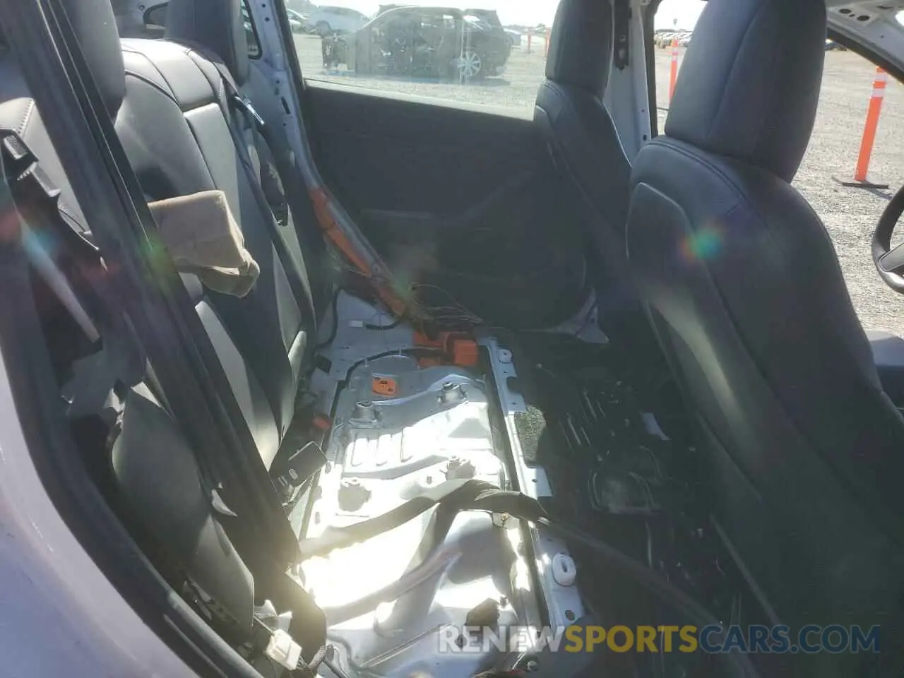 10 Фотография поврежденного автомобиля 5YJ3E1EB7KF433463 TESLA MODEL 3 2019