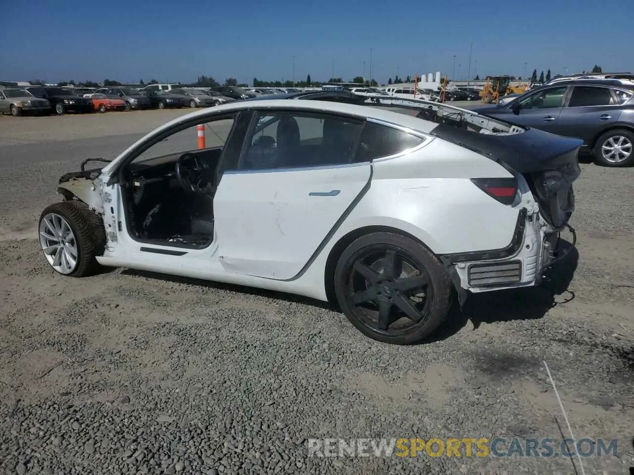 2 Фотография поврежденного автомобиля 5YJ3E1EB7KF433463 TESLA MODEL 3 2019