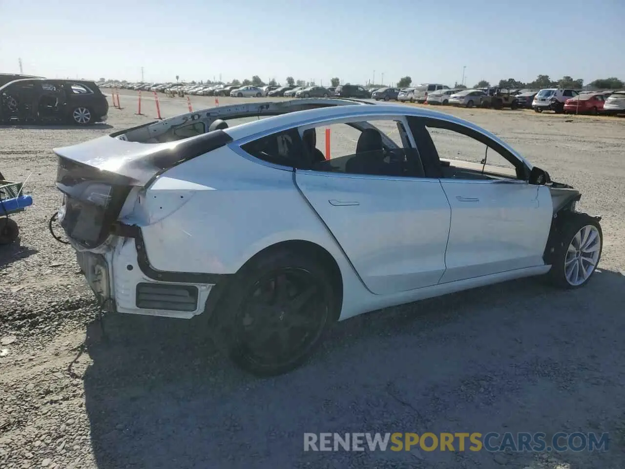 3 Фотография поврежденного автомобиля 5YJ3E1EB7KF433463 TESLA MODEL 3 2019