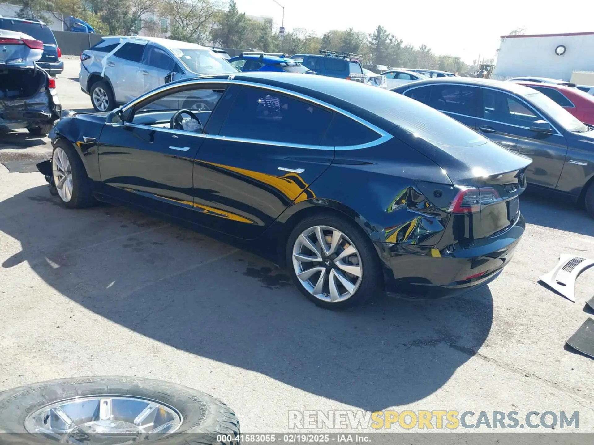 3 Photograph of a damaged car 5YJ3E1EB7KF433608 TESLA MODEL 3 2019