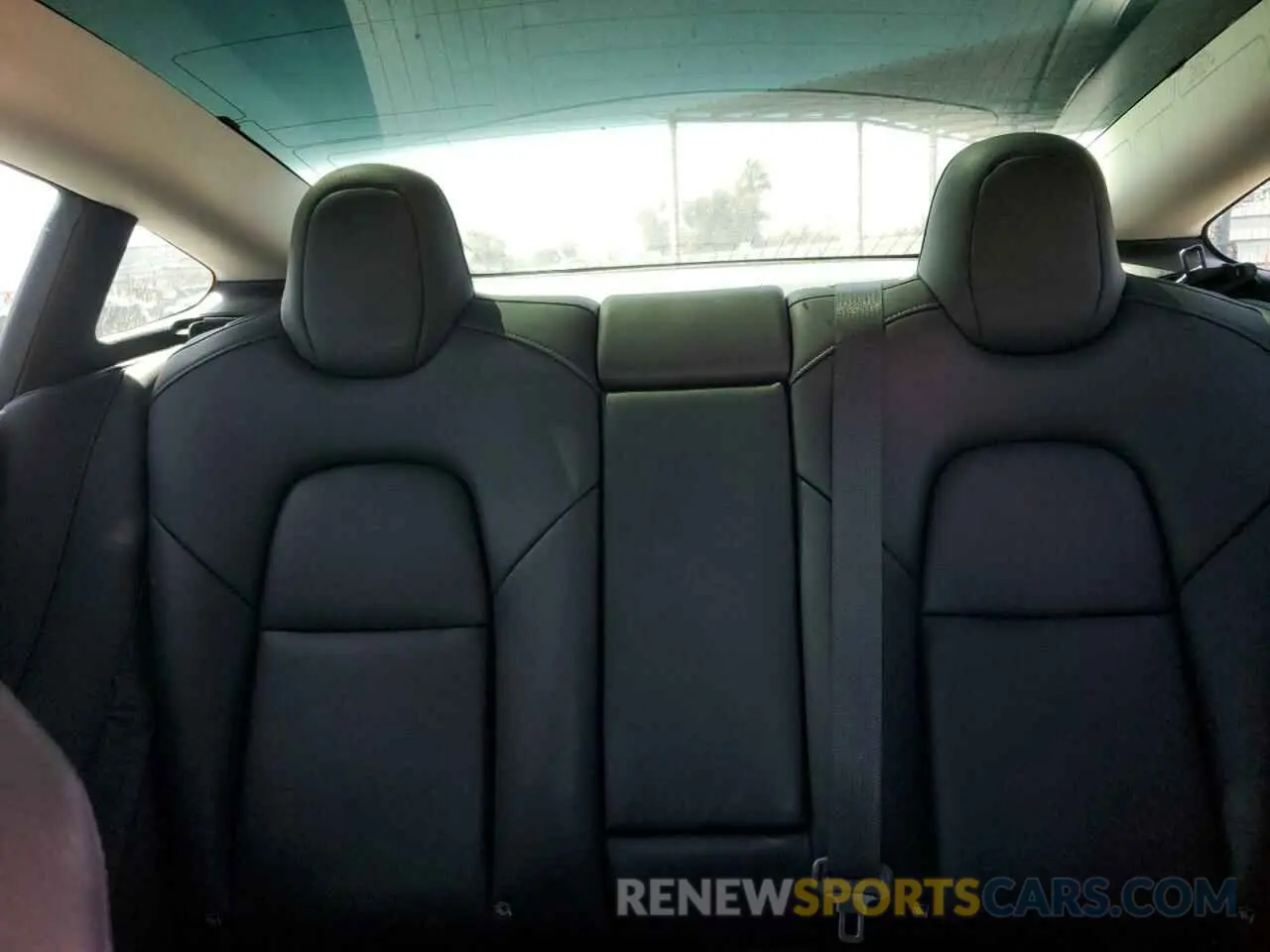 10 Photograph of a damaged car 5YJ3E1EB7KF434113 TESLA MODEL 3 2019