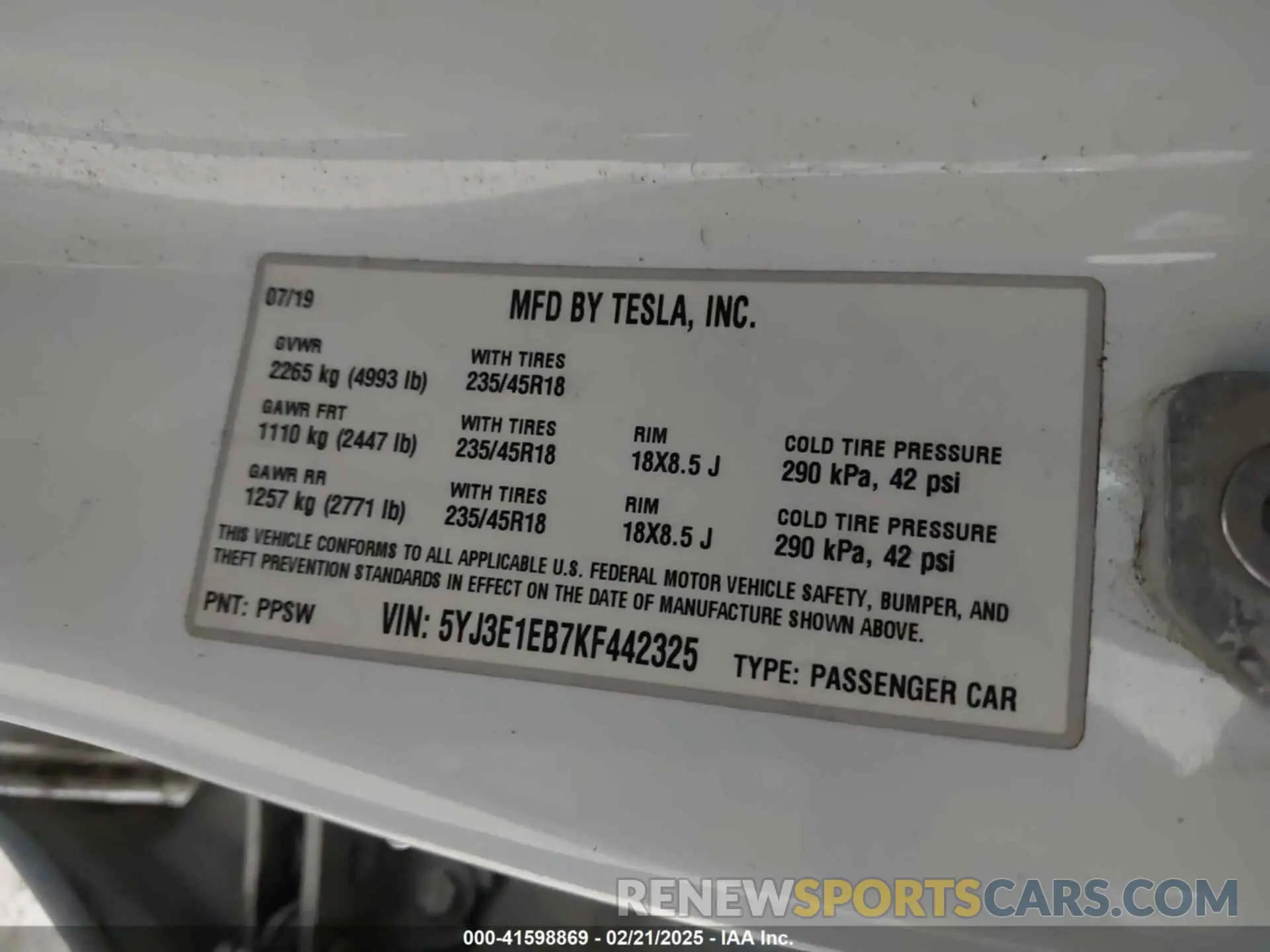 9 Photograph of a damaged car 5YJ3E1EB7KF442325 TESLA MODEL 3 2019
