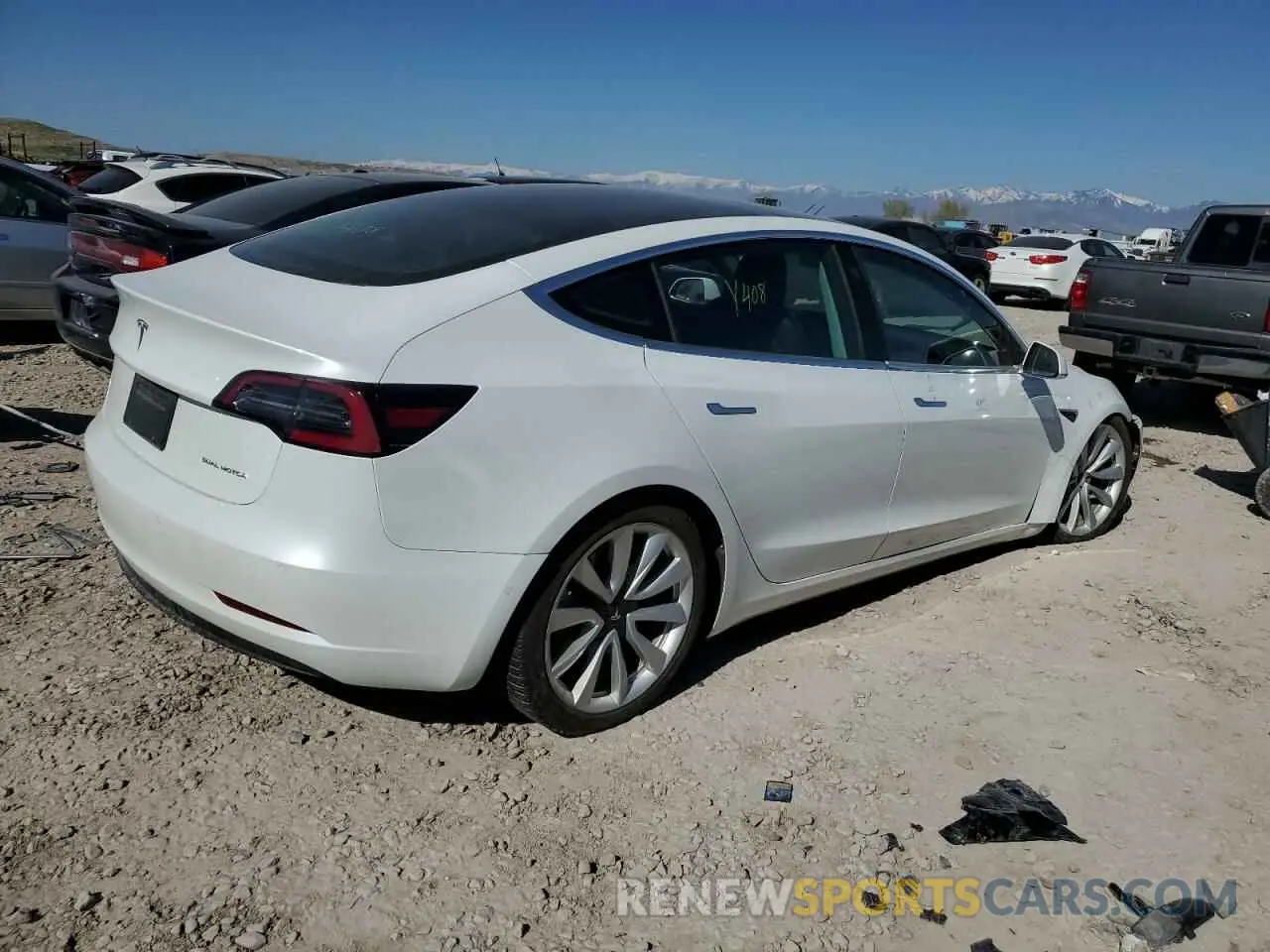 3 Фотография поврежденного автомобиля 5YJ3E1EB7KF453308 TESLA MODEL 3 2019