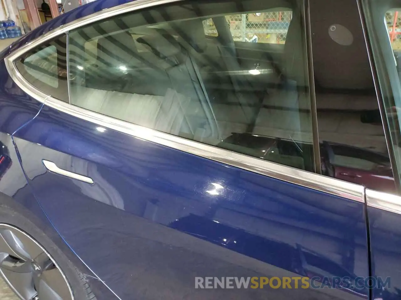 10 Photograph of a damaged car 5YJ3E1EB7KF497289 TESLA MODEL 3 2019