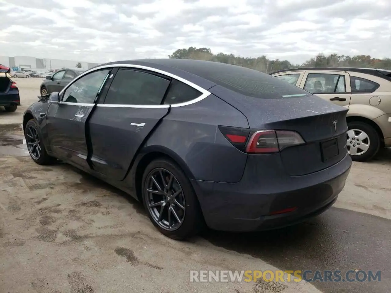 3 Photograph of a damaged car 5YJ3E1EB7KF520764 TESLA MODEL 3 2019