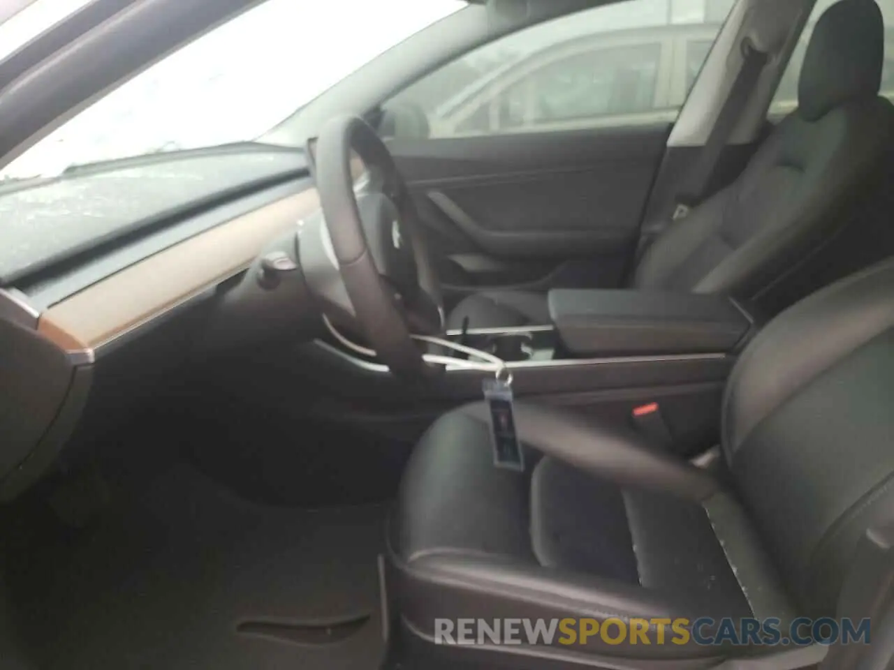 5 Photograph of a damaged car 5YJ3E1EB7KF520764 TESLA MODEL 3 2019