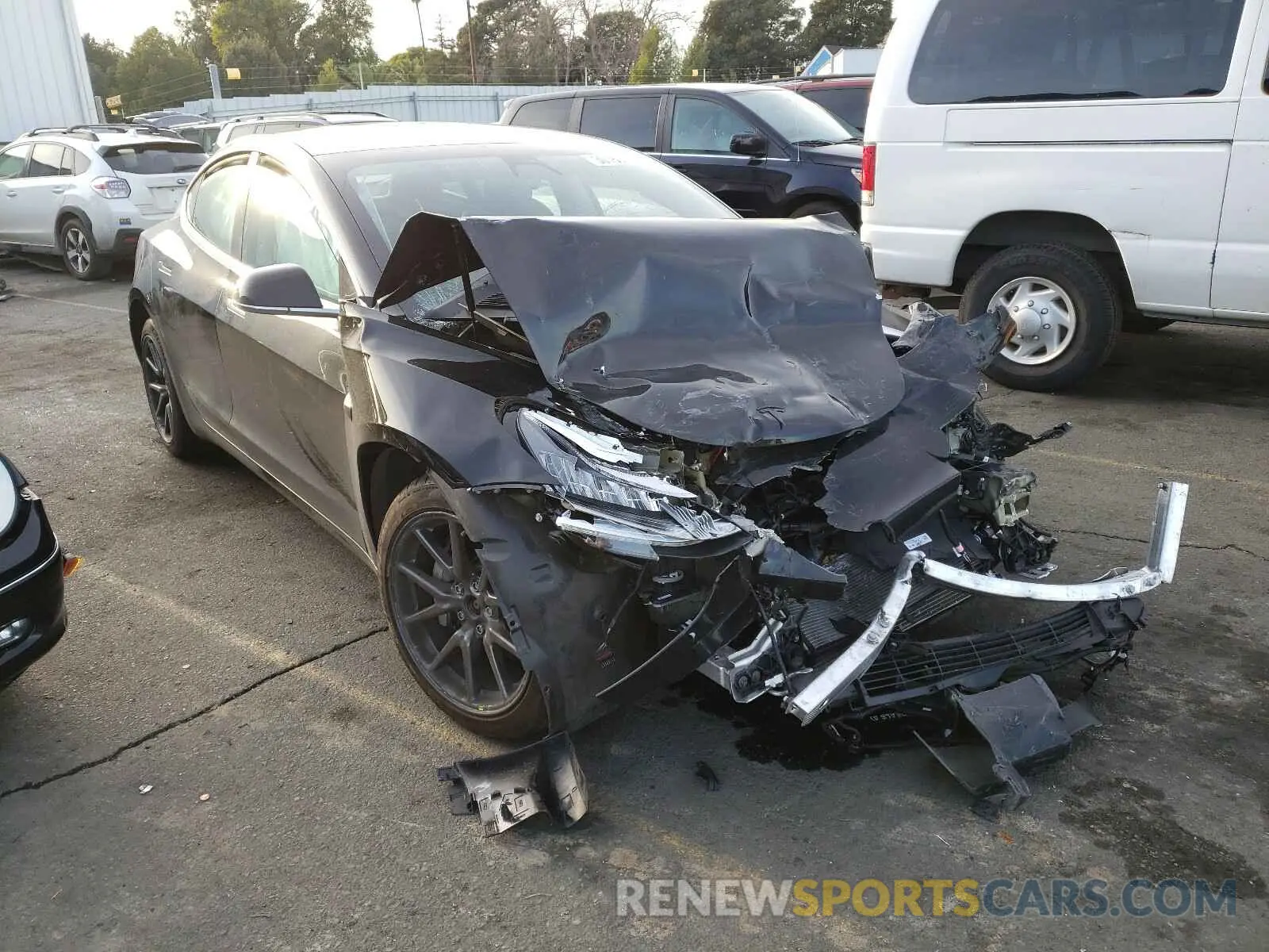 1 Photograph of a damaged car 5YJ3E1EB8KF199124 TESLA MODEL 3 2019