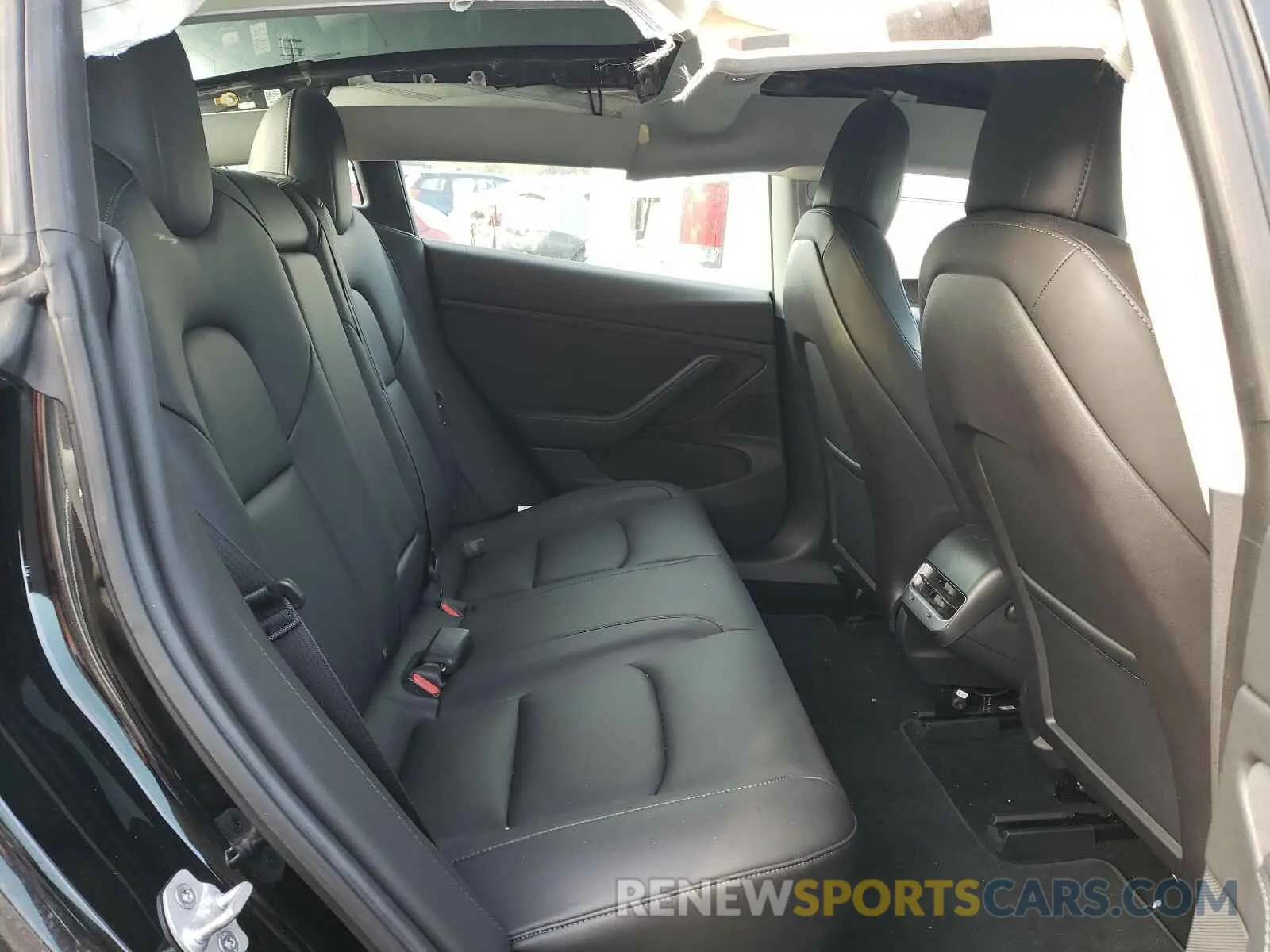 6 Photograph of a damaged car 5YJ3E1EB8KF199124 TESLA MODEL 3 2019