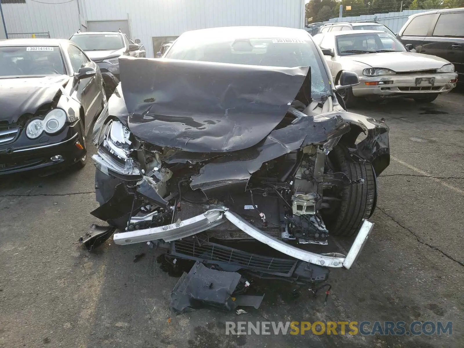 9 Photograph of a damaged car 5YJ3E1EB8KF199124 TESLA MODEL 3 2019