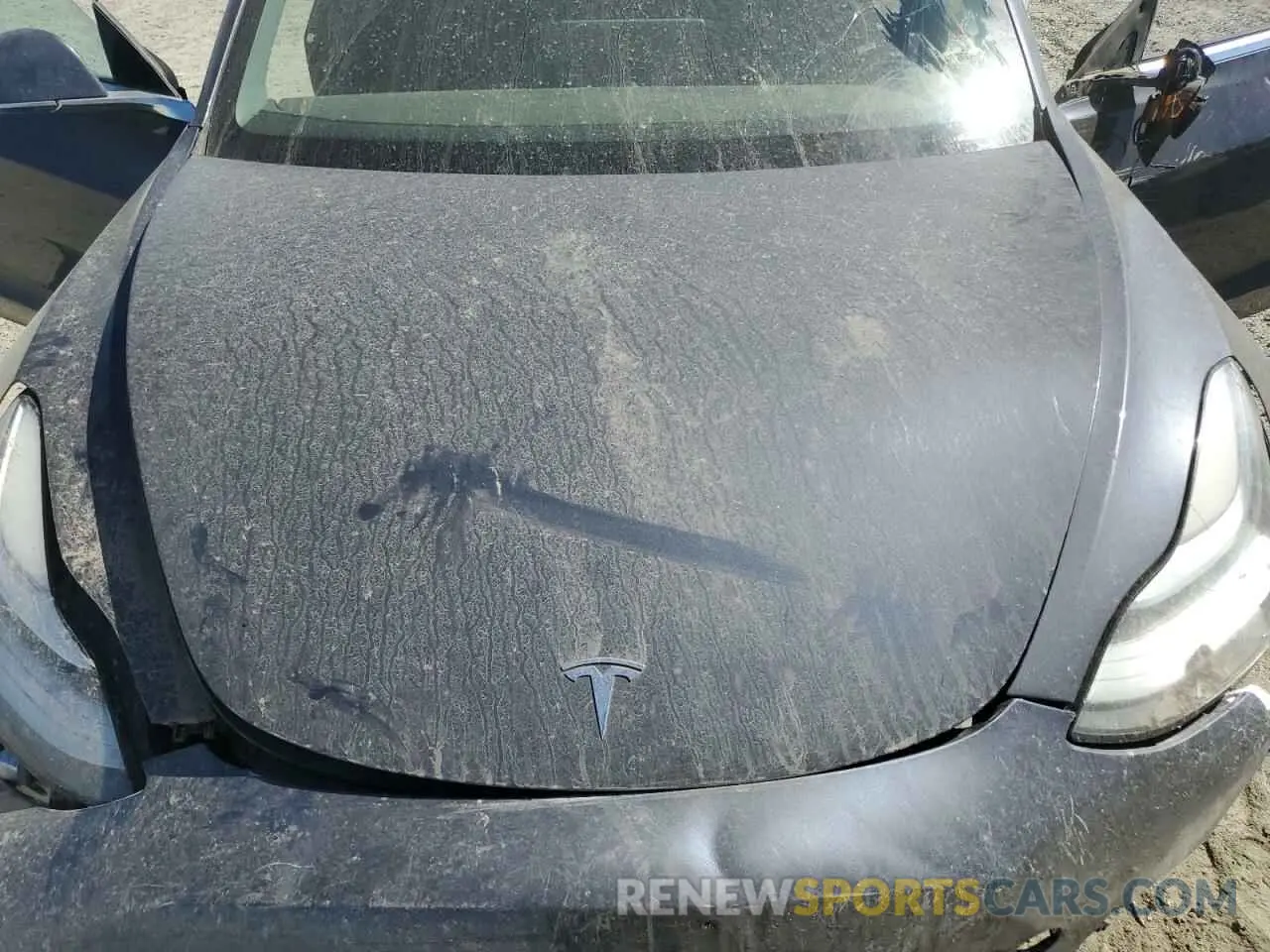 11 Photograph of a damaged car 5YJ3E1EB8KF231215 TESLA MODEL 3 2019