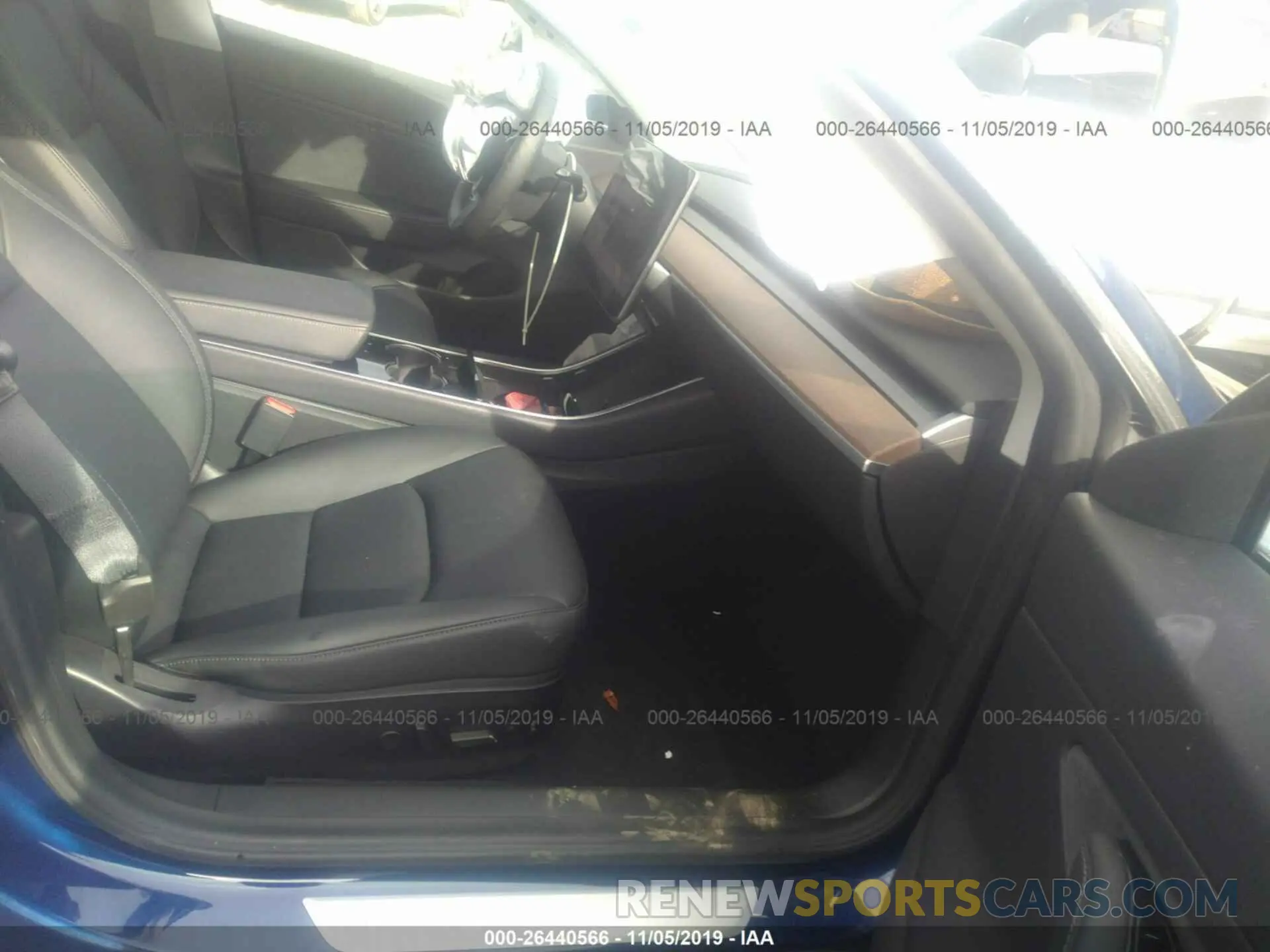 5 Photograph of a damaged car 5YJ3E1EB8KF359518 TESLA MODEL 3 2019