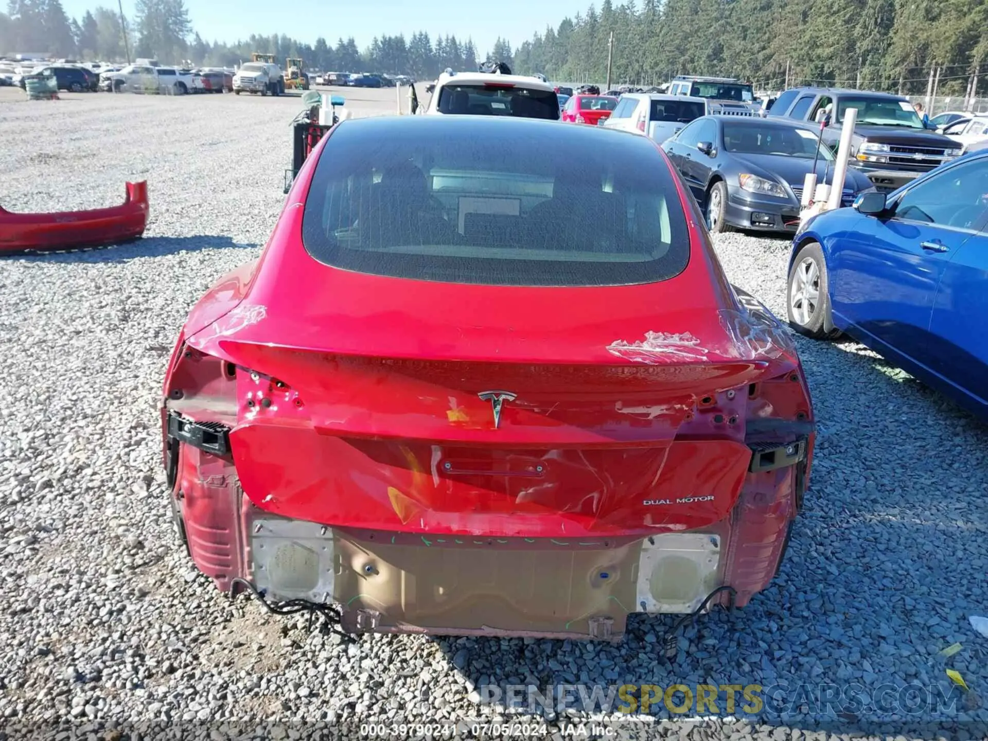 17 Photograph of a damaged car 5YJ3E1EB9KF189718 TESLA MODEL 3 2019