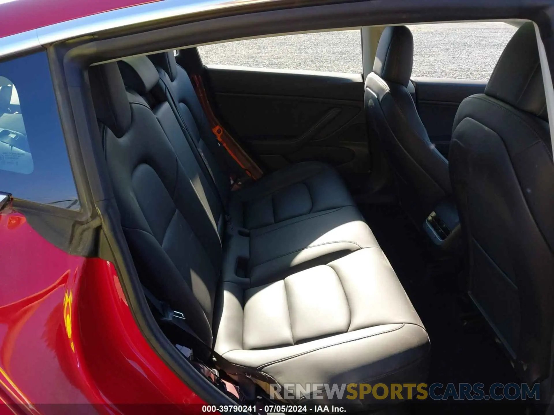 8 Photograph of a damaged car 5YJ3E1EB9KF189718 TESLA MODEL 3 2019