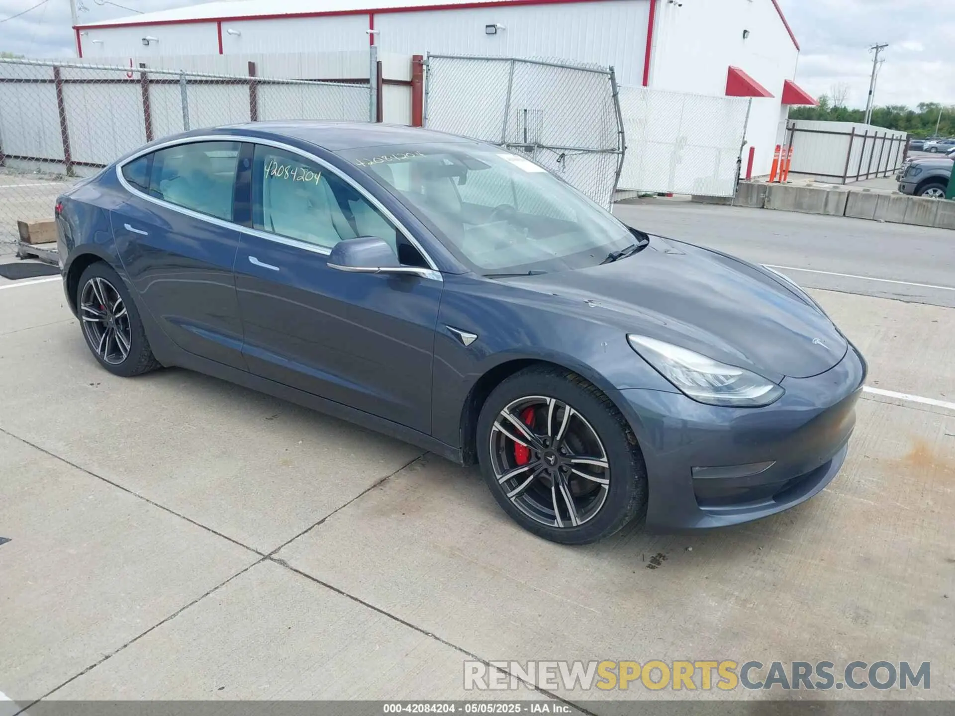 1 Photograph of a damaged car 5YJ3E1EB9KF230493 TESLA MODEL 3 2019