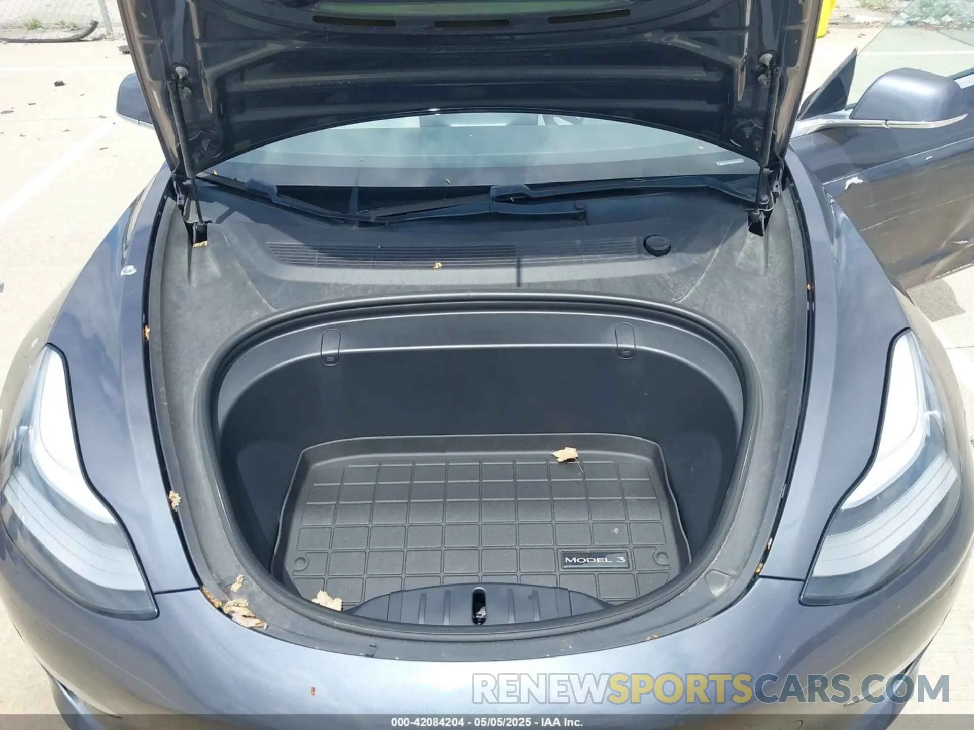 10 Photograph of a damaged car 5YJ3E1EB9KF230493 TESLA MODEL 3 2019
