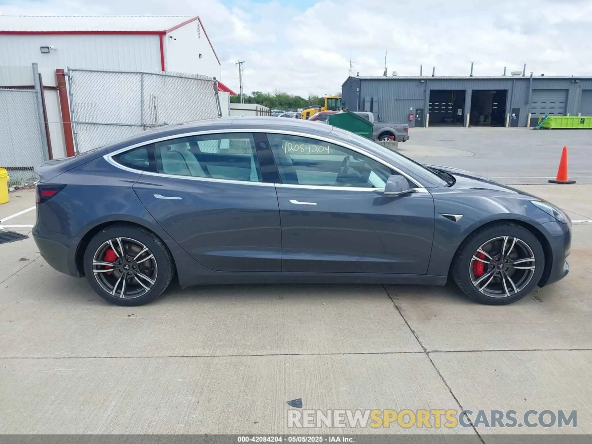 13 Photograph of a damaged car 5YJ3E1EB9KF230493 TESLA MODEL 3 2019