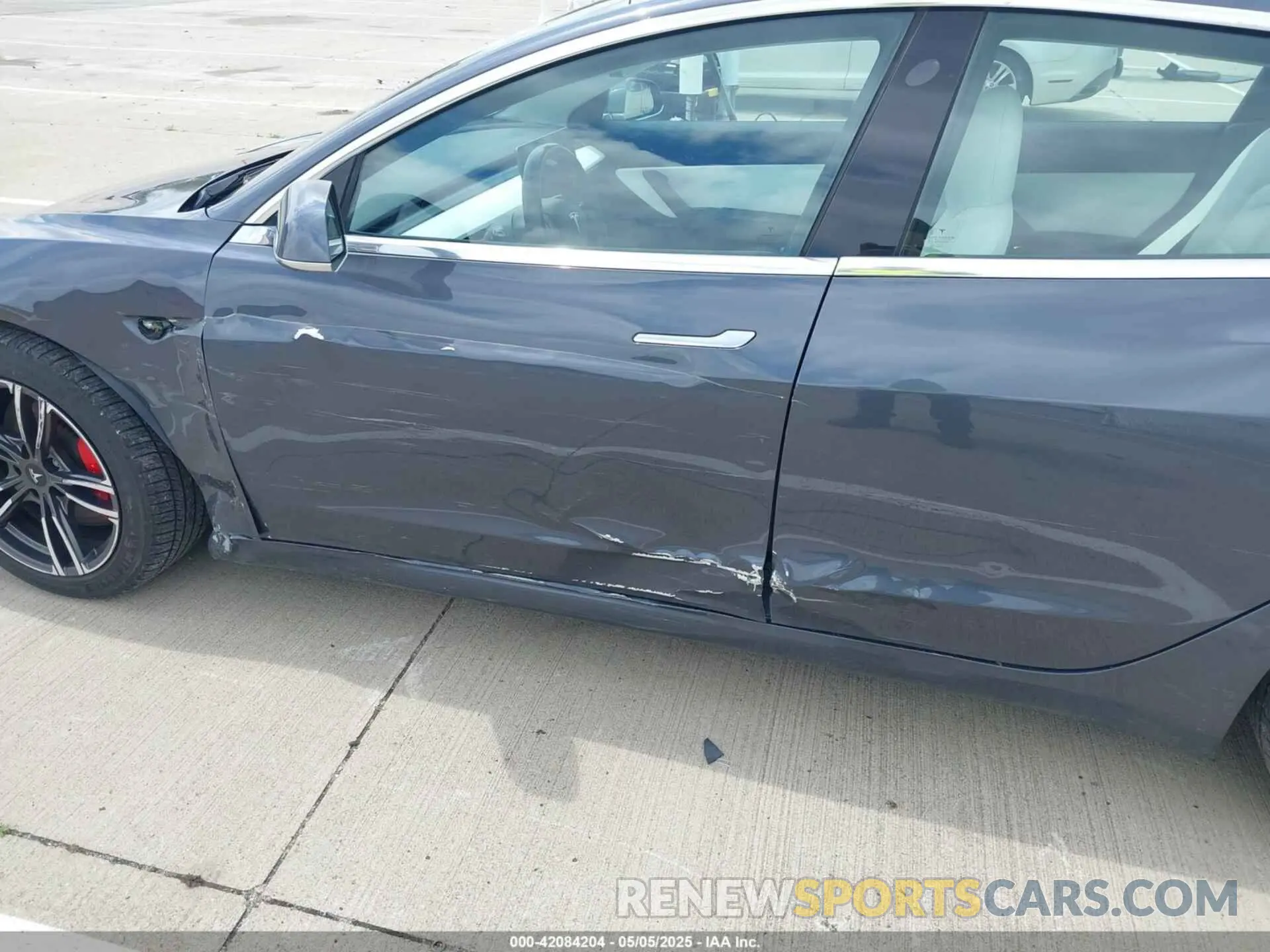 6 Photograph of a damaged car 5YJ3E1EB9KF230493 TESLA MODEL 3 2019