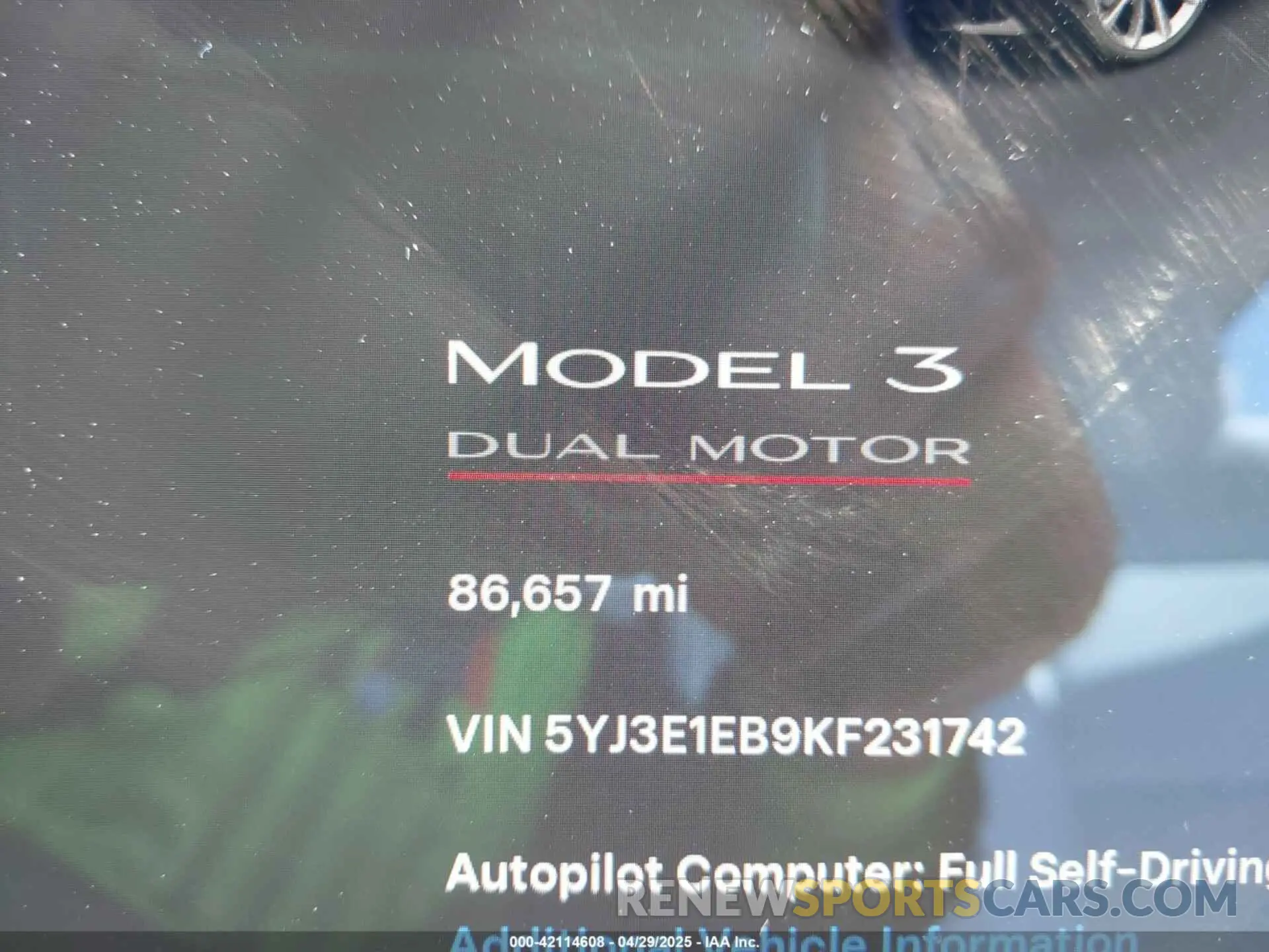 16 Photograph of a damaged car 5YJ3E1EB9KF231742 TESLA MODEL 3 2019