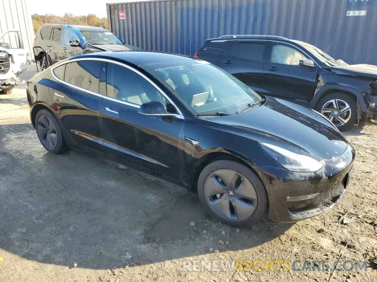 4 Photograph of a damaged car 5YJ3E1EB9KF384282 TESLA MODEL 3 2019