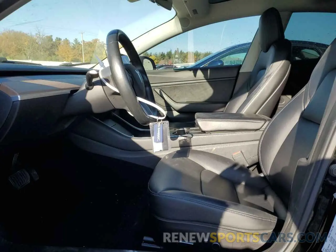 7 Photograph of a damaged car 5YJ3E1EB9KF384282 TESLA MODEL 3 2019