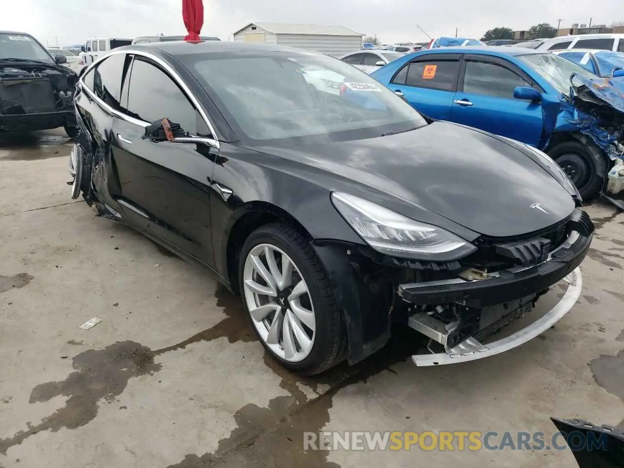 4 Photograph of a damaged car 5YJ3E1EB9KF388767 TESLA MODEL 3 2019