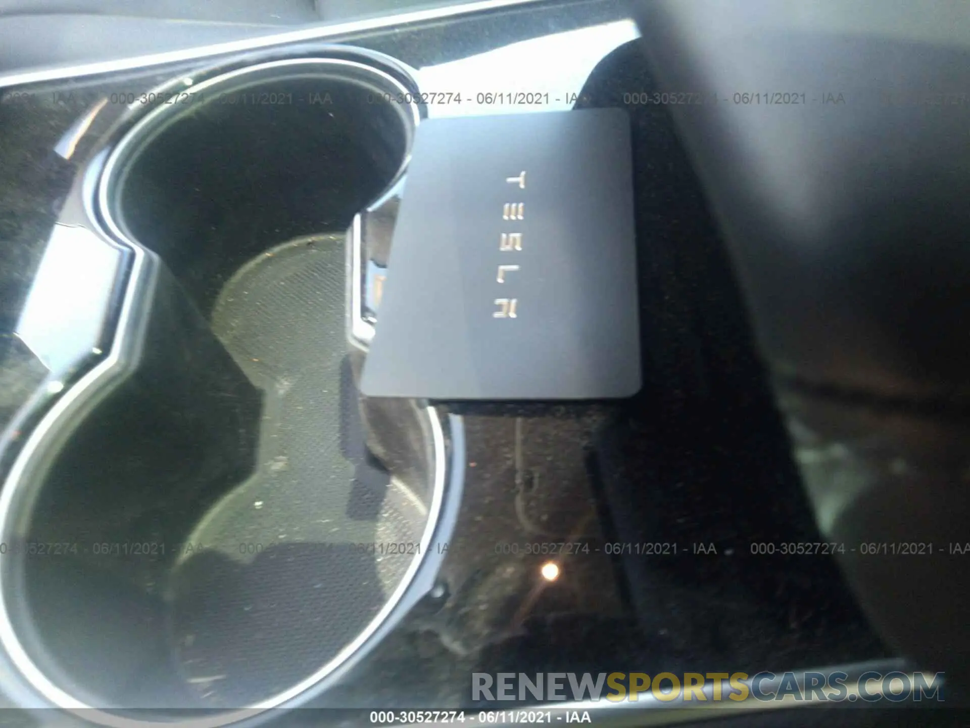11 Фотография поврежденного автомобиля 5YJ3E1EB9KF390471 TESLA MODEL 3 2019